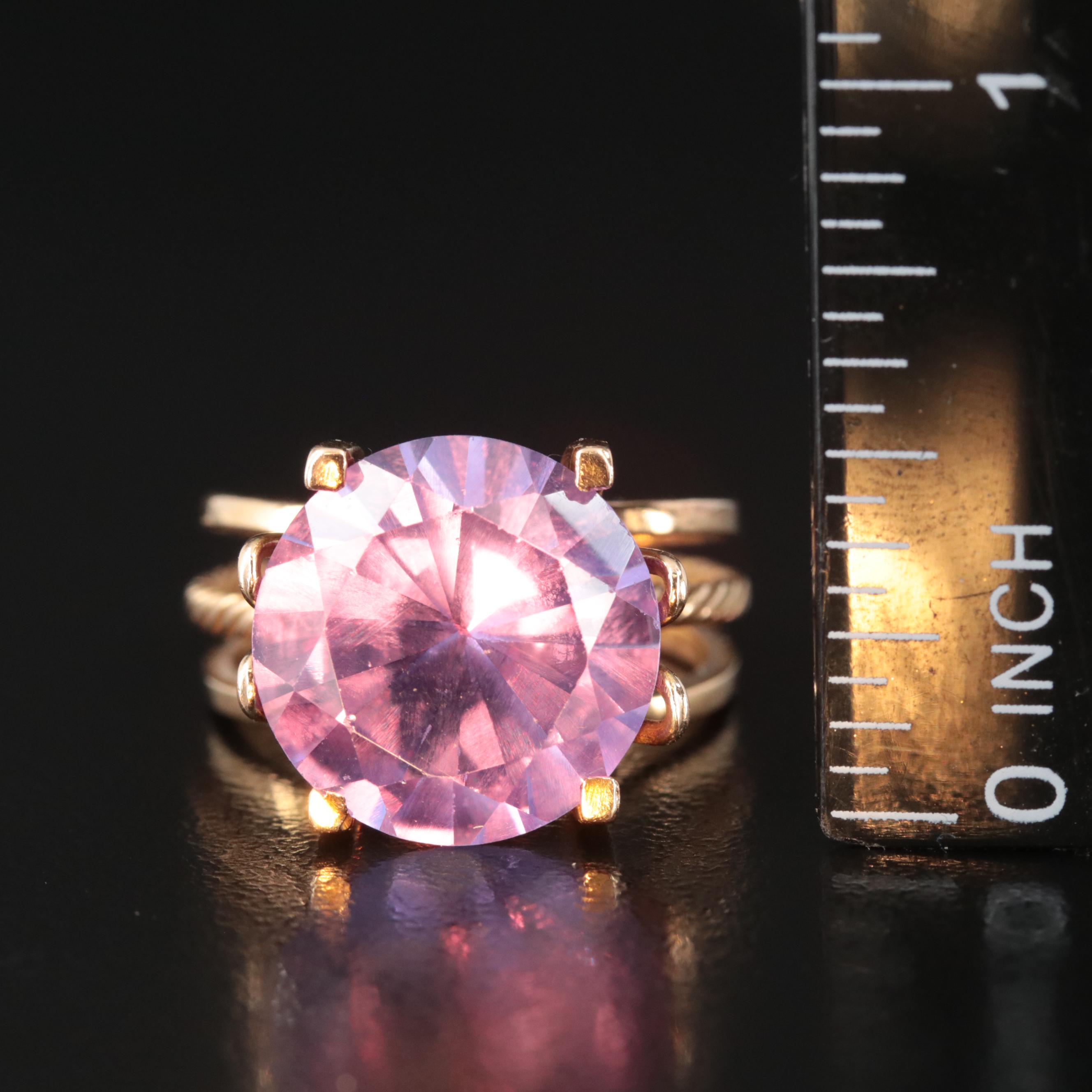 18K Color Change Sapphire Ring