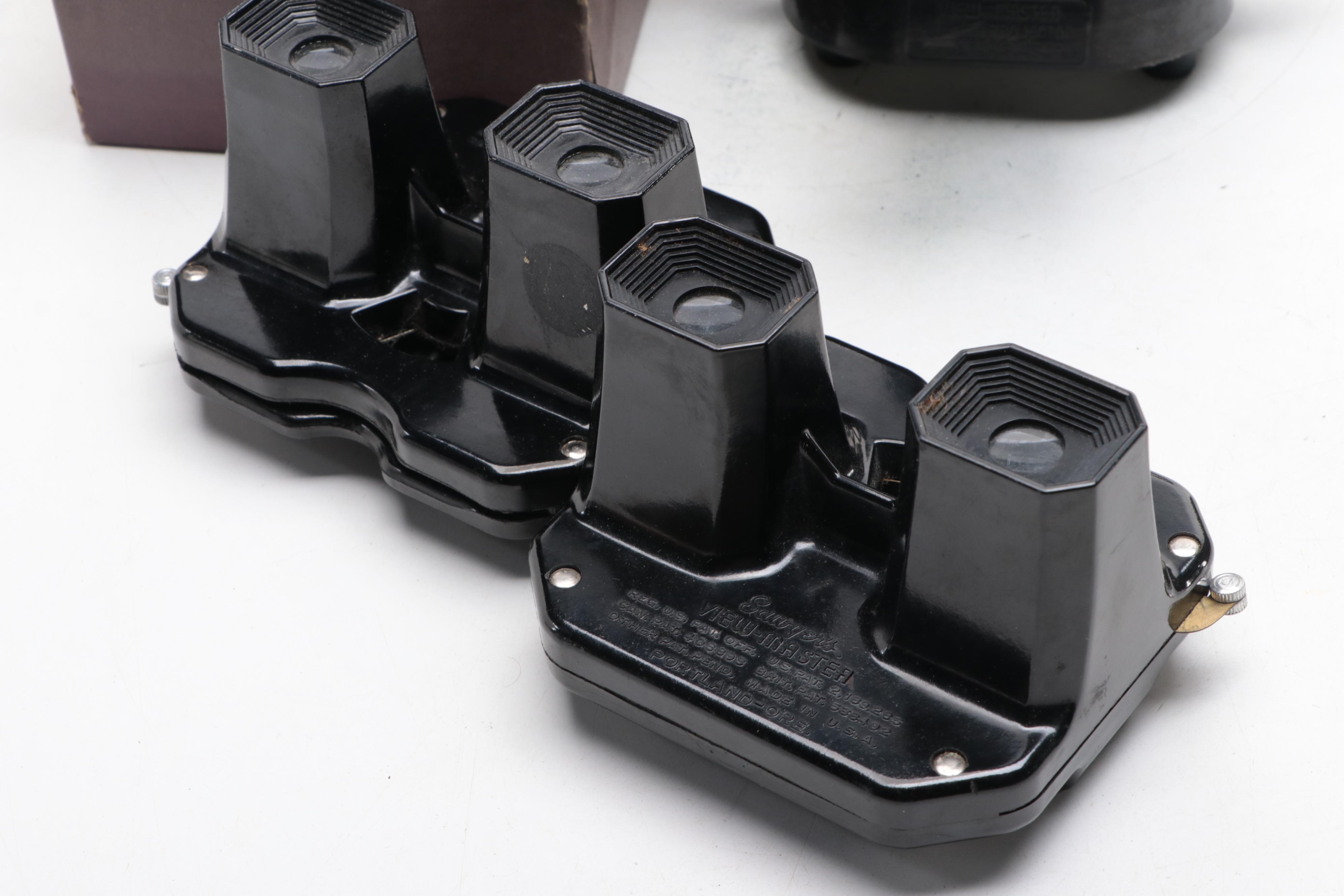 Sawyer Inc. View-Master Junior Projector and View-Masters with Cassettes