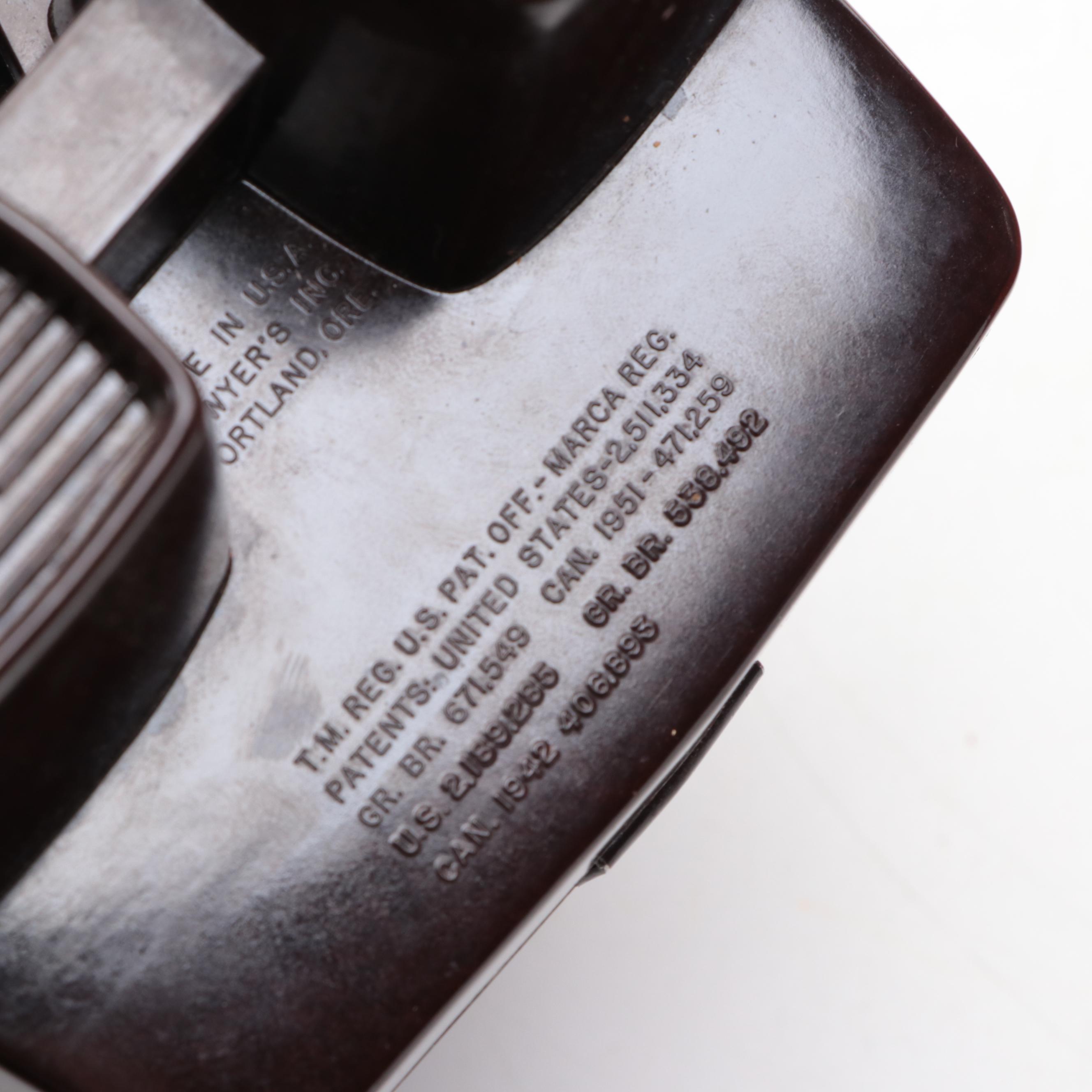 Sawyer Inc. View-Master Junior Projector and View-Masters with Cassettes