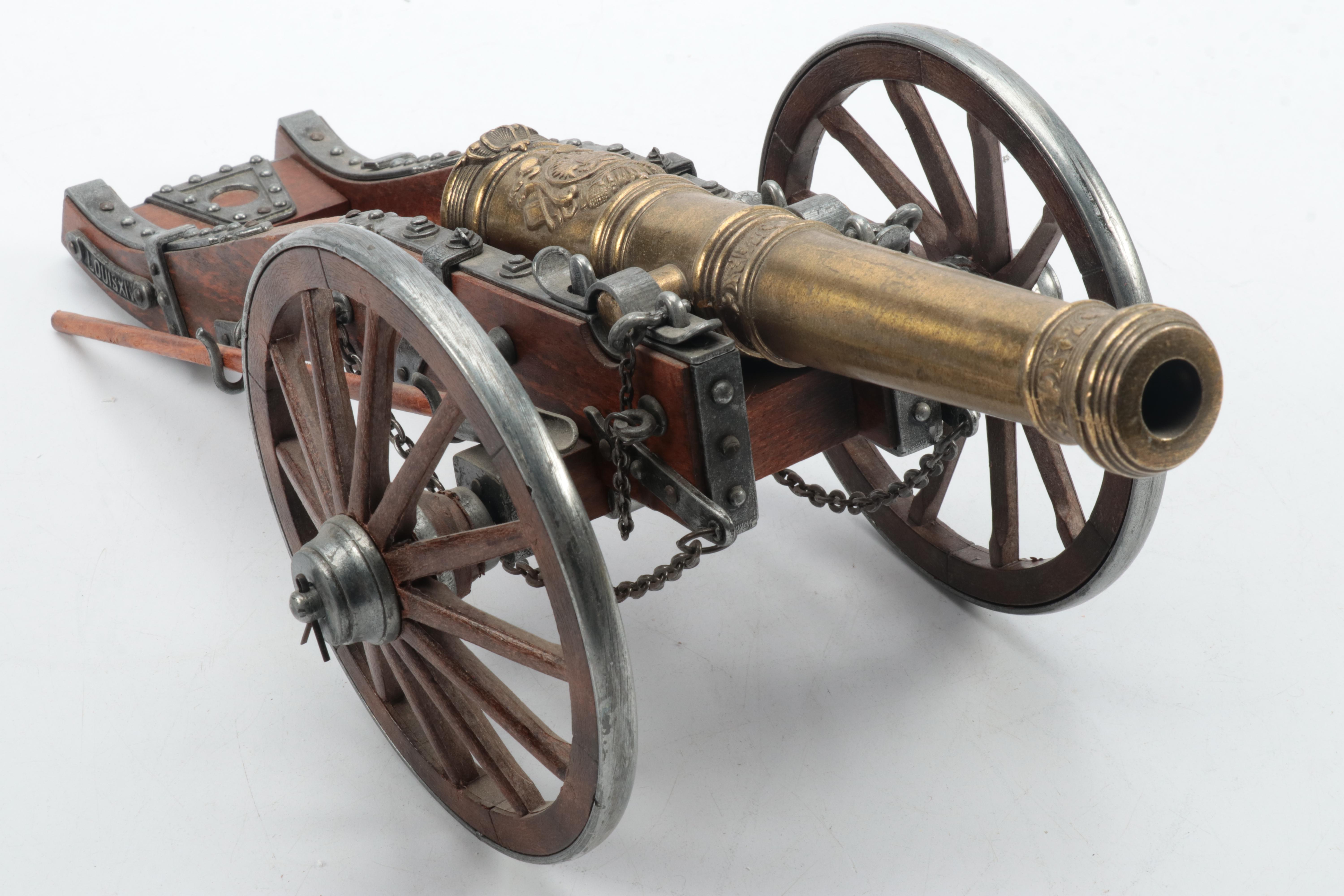 Denix 18th Century Louis XIV Model Cannon, Mid-20th Century