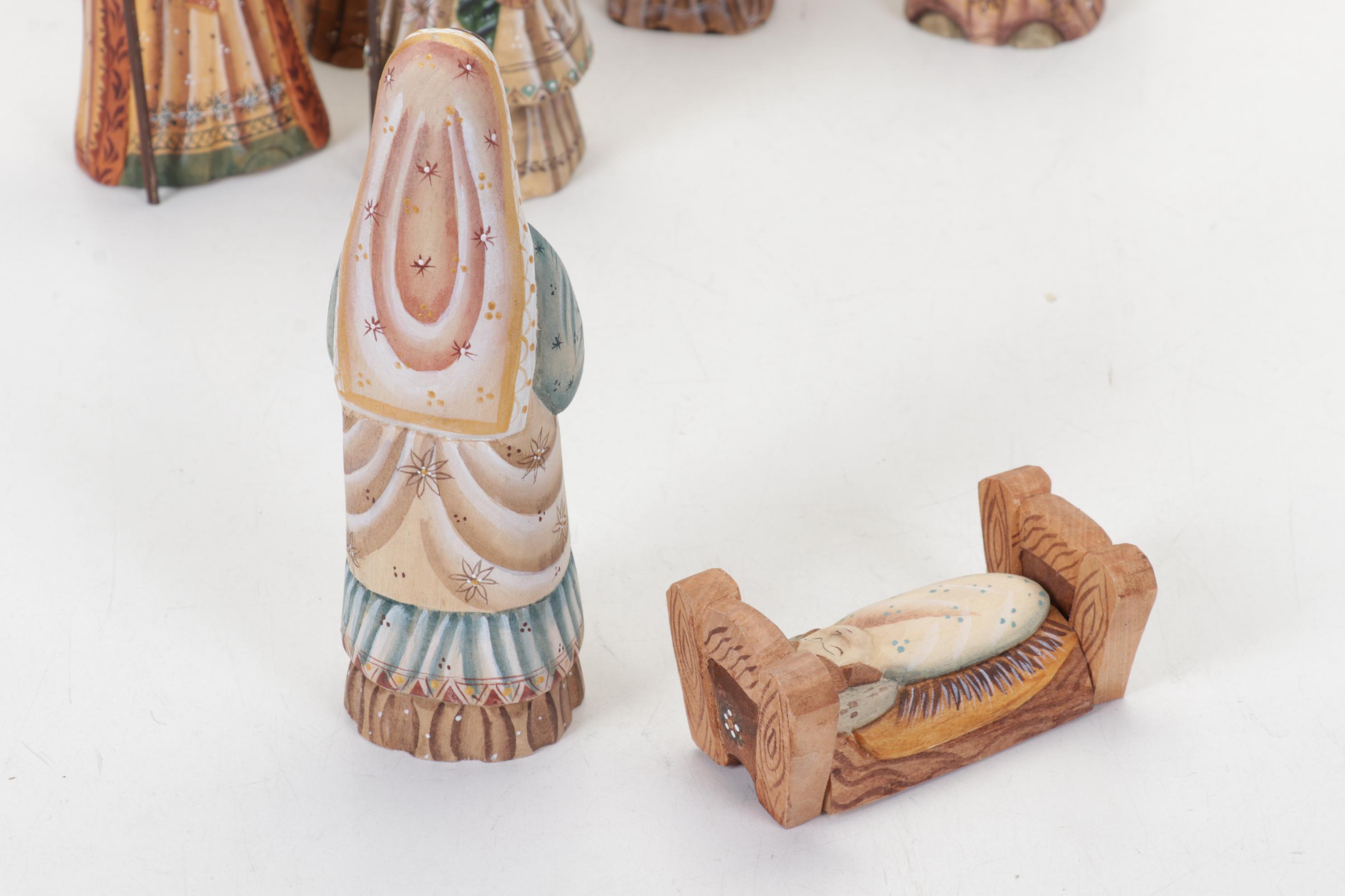 G. DeBrekht Russia Limited Edition Hand Carved Angels and Russia Nativity