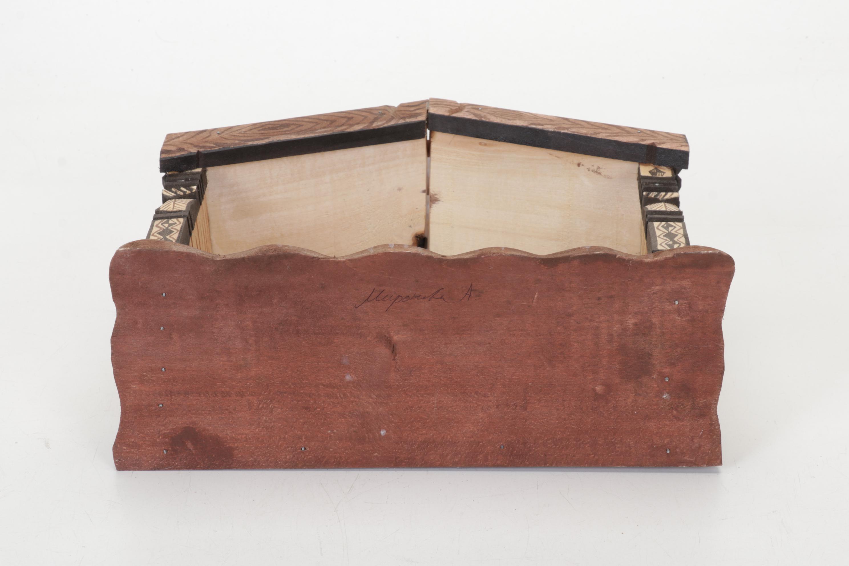 G. DeBrekht Russia Limited Edition Hand Carved Angels and Russia Nativity