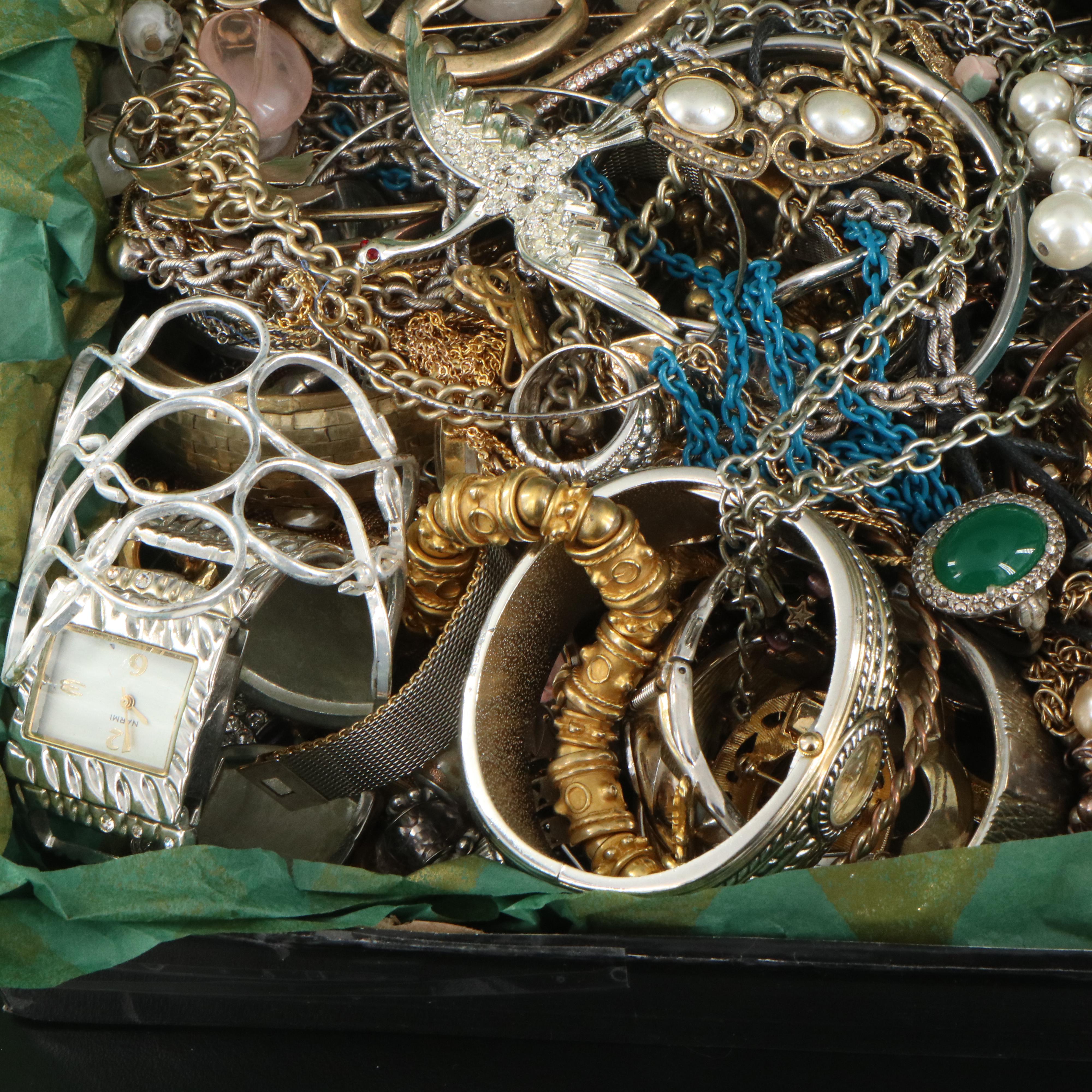 Uncommon Discoveries: Jewelry Collection