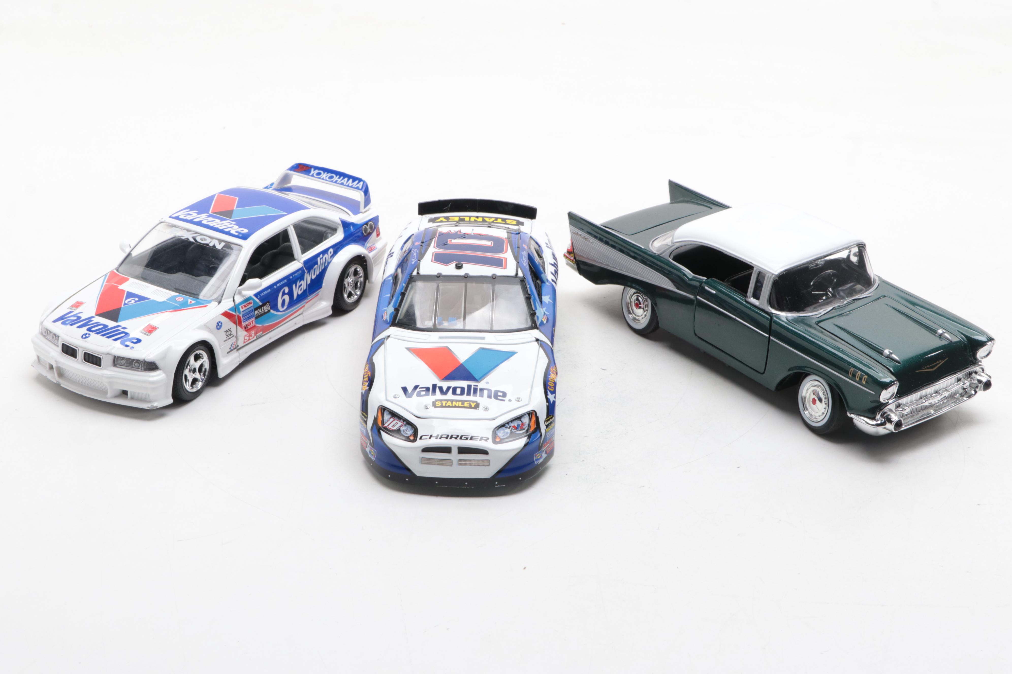 Maisto, Durango and Other Diecast Model Cars