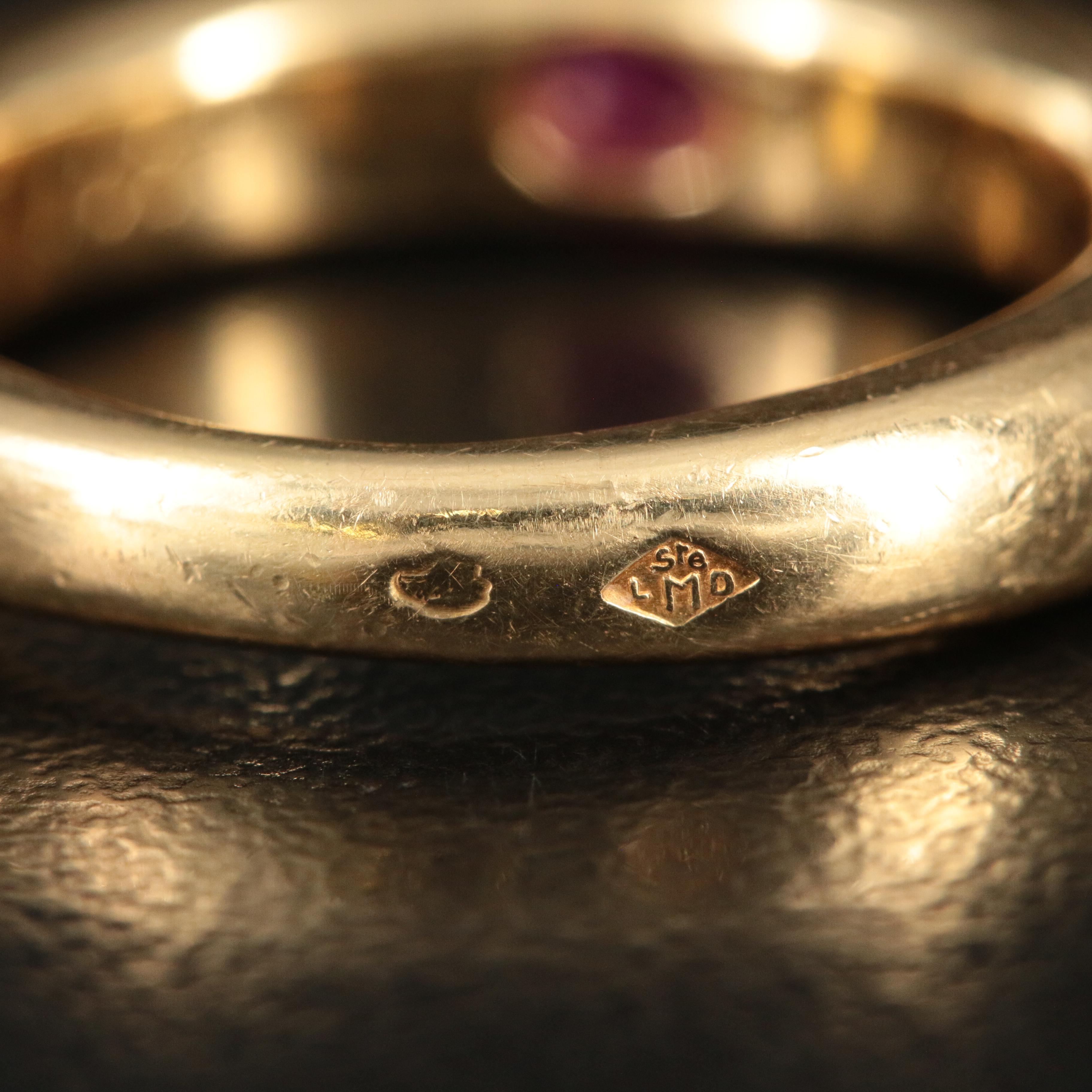 Circa 1992 Cartier "Ellipse" 18K and Ruby Ring