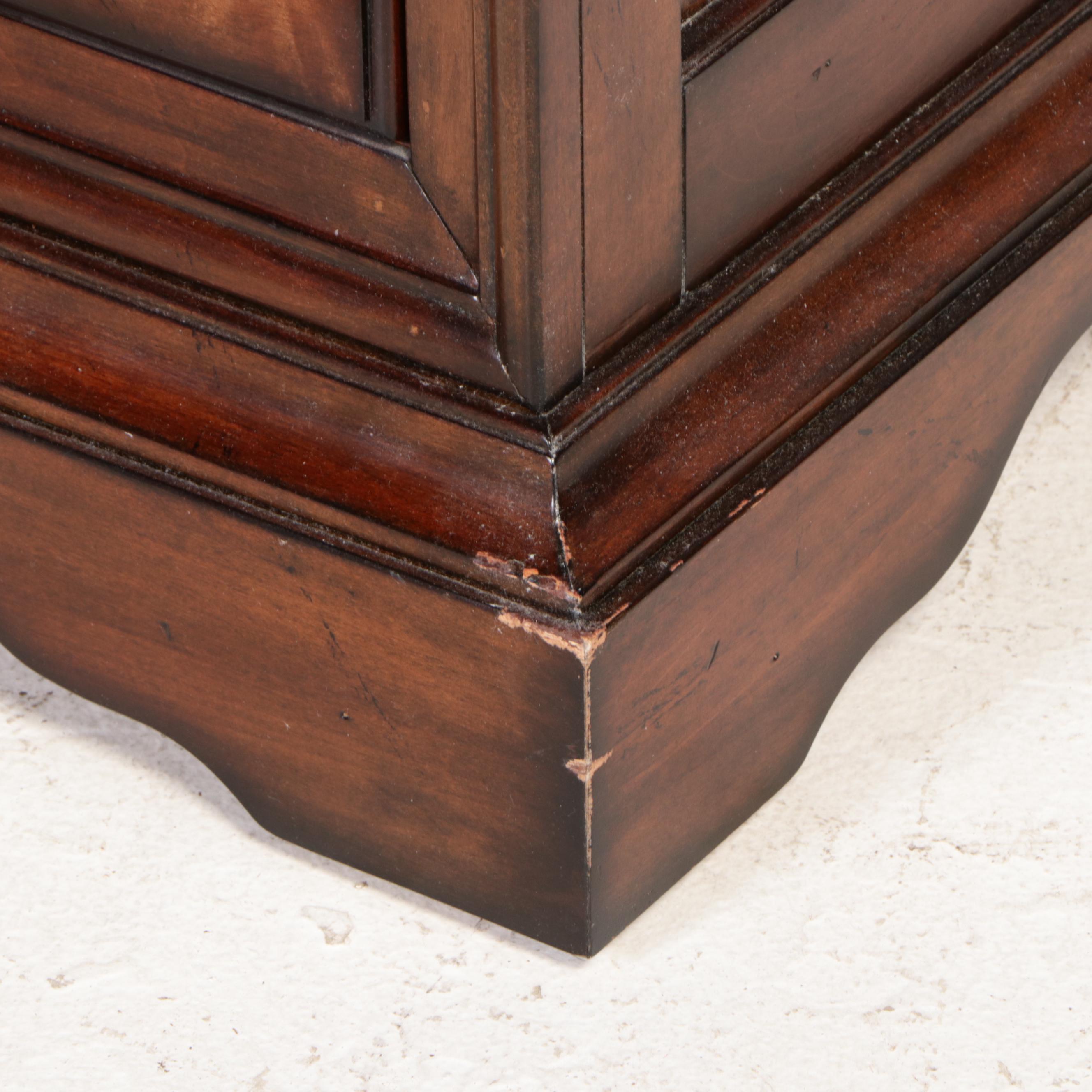 Cresent Fine Furniture Hardwood Dresser