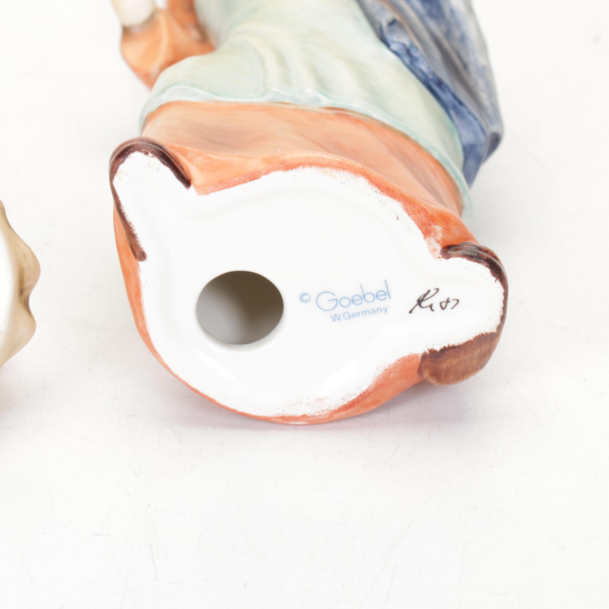 Goebel Hummel Porcelain Nativity Set, Late 20th Century