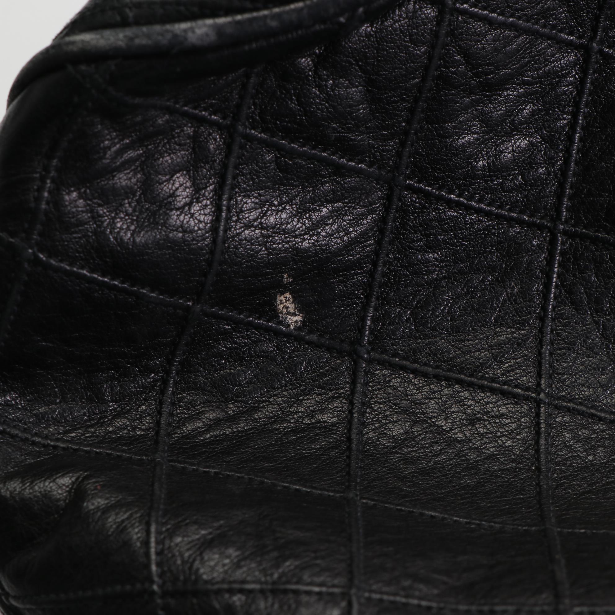 Chanel Drawstring Quilted Chain Leather Shoulder Bag with Zip Pouch