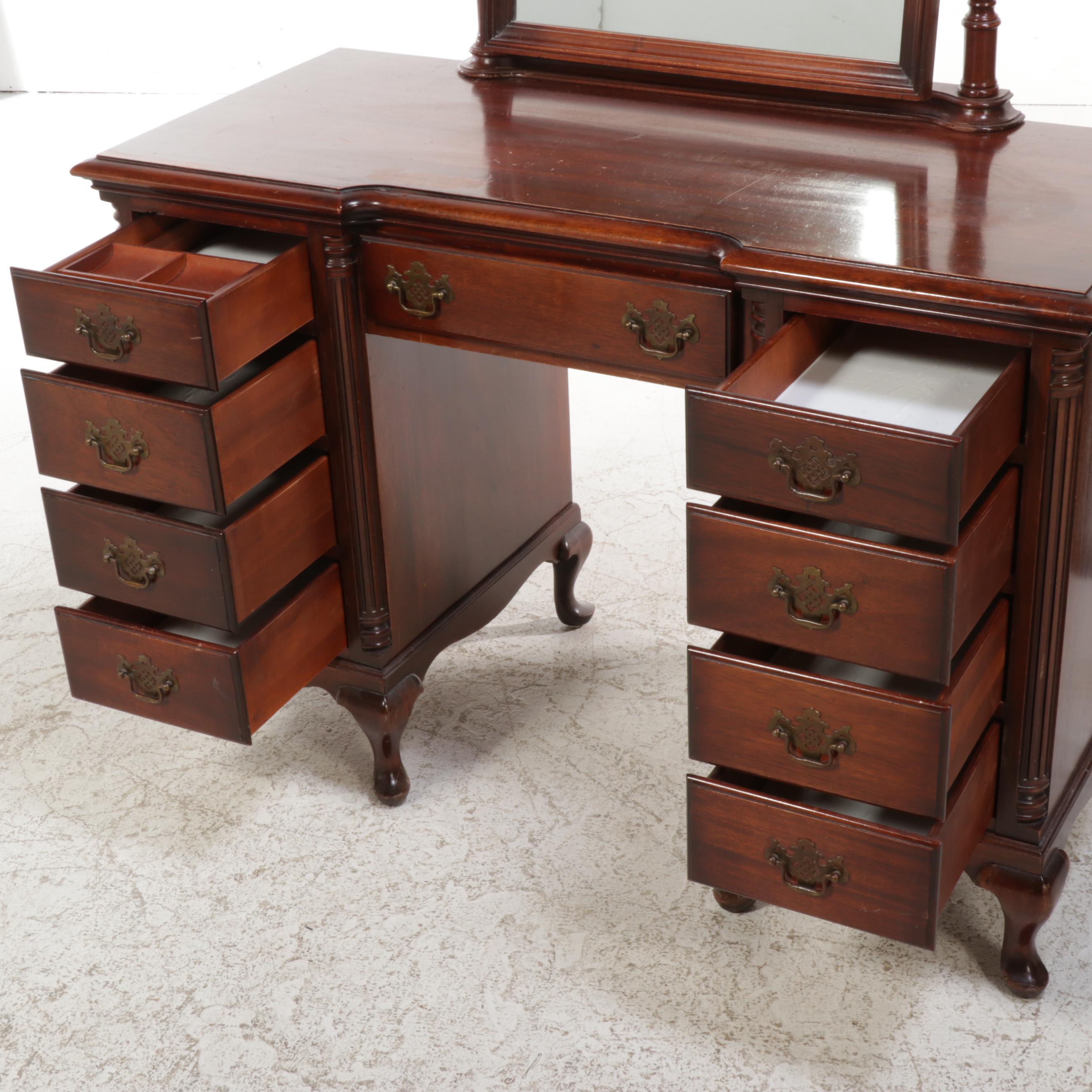 Kling Queen Anne Style Mahogany Dressing Table with Stool