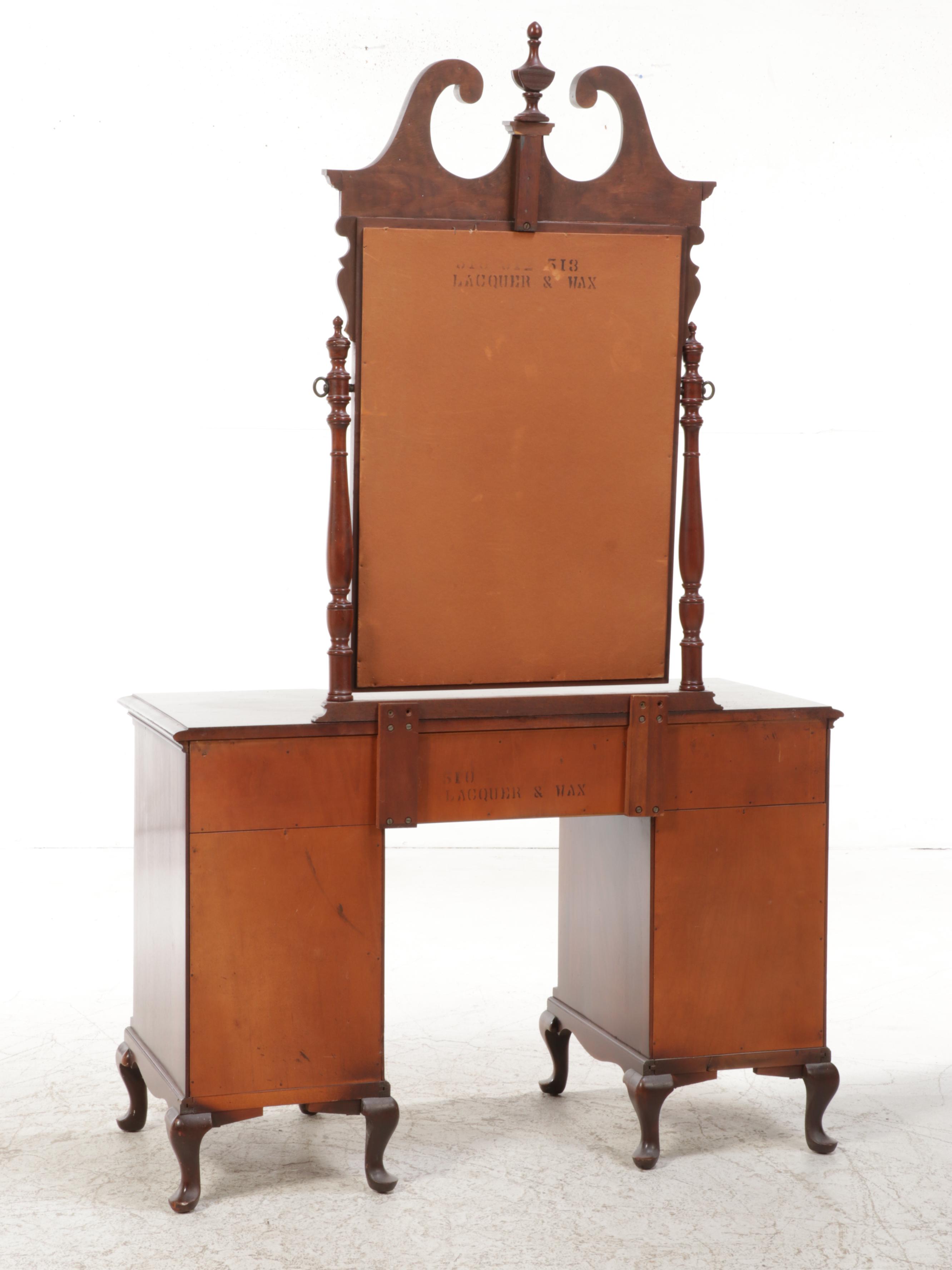 Kling Queen Anne Style Mahogany Dressing Table with Stool