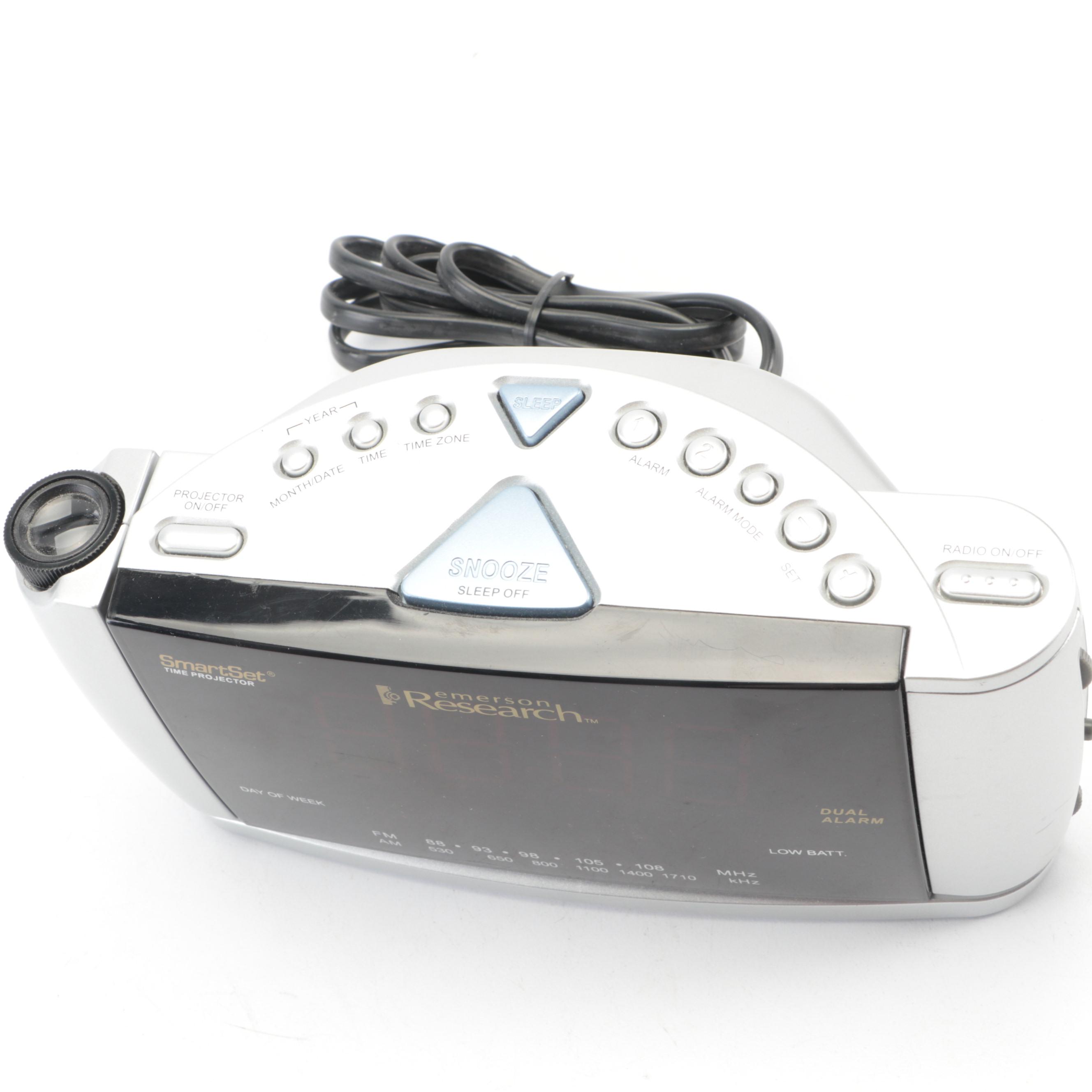 Emerson Research SmartSet Dual-Alarm Clock Radio