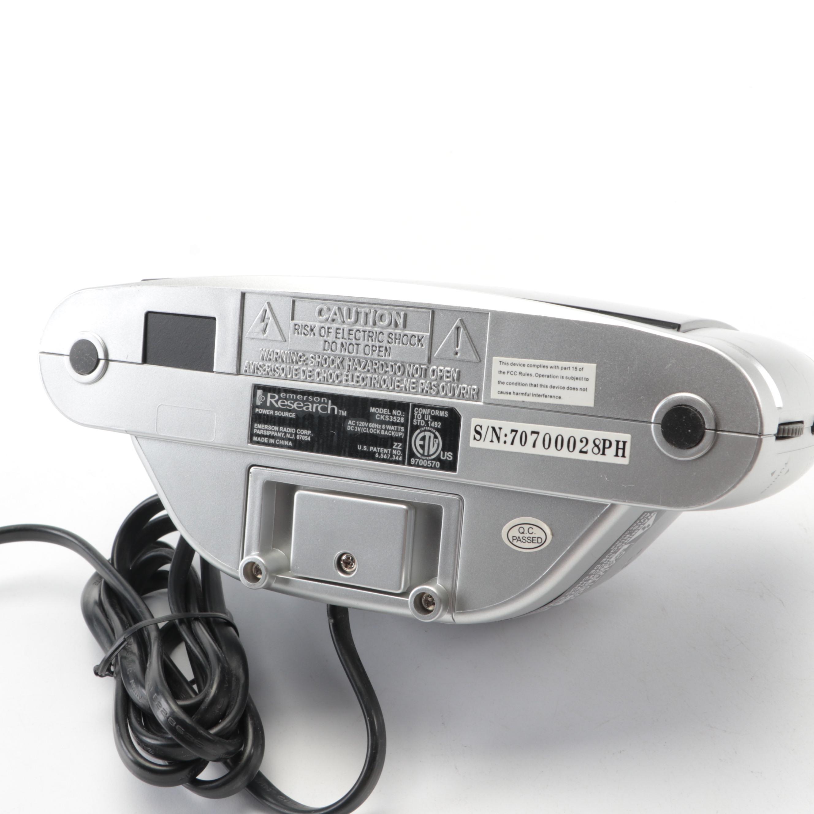 Emerson Research SmartSet Dual-Alarm Clock Radio