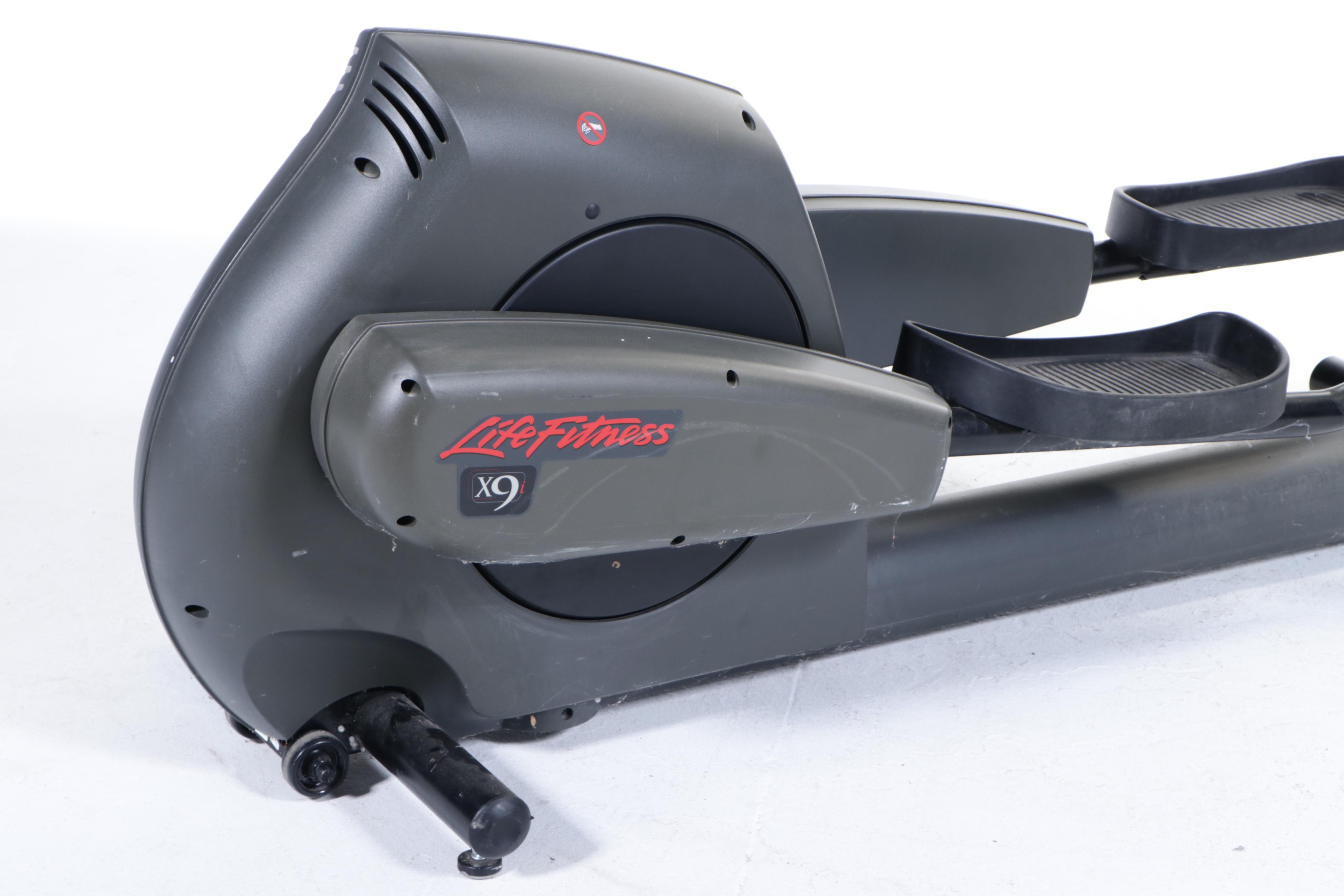 Life Fitness x9 Elliptical CrossTrainer EBTH