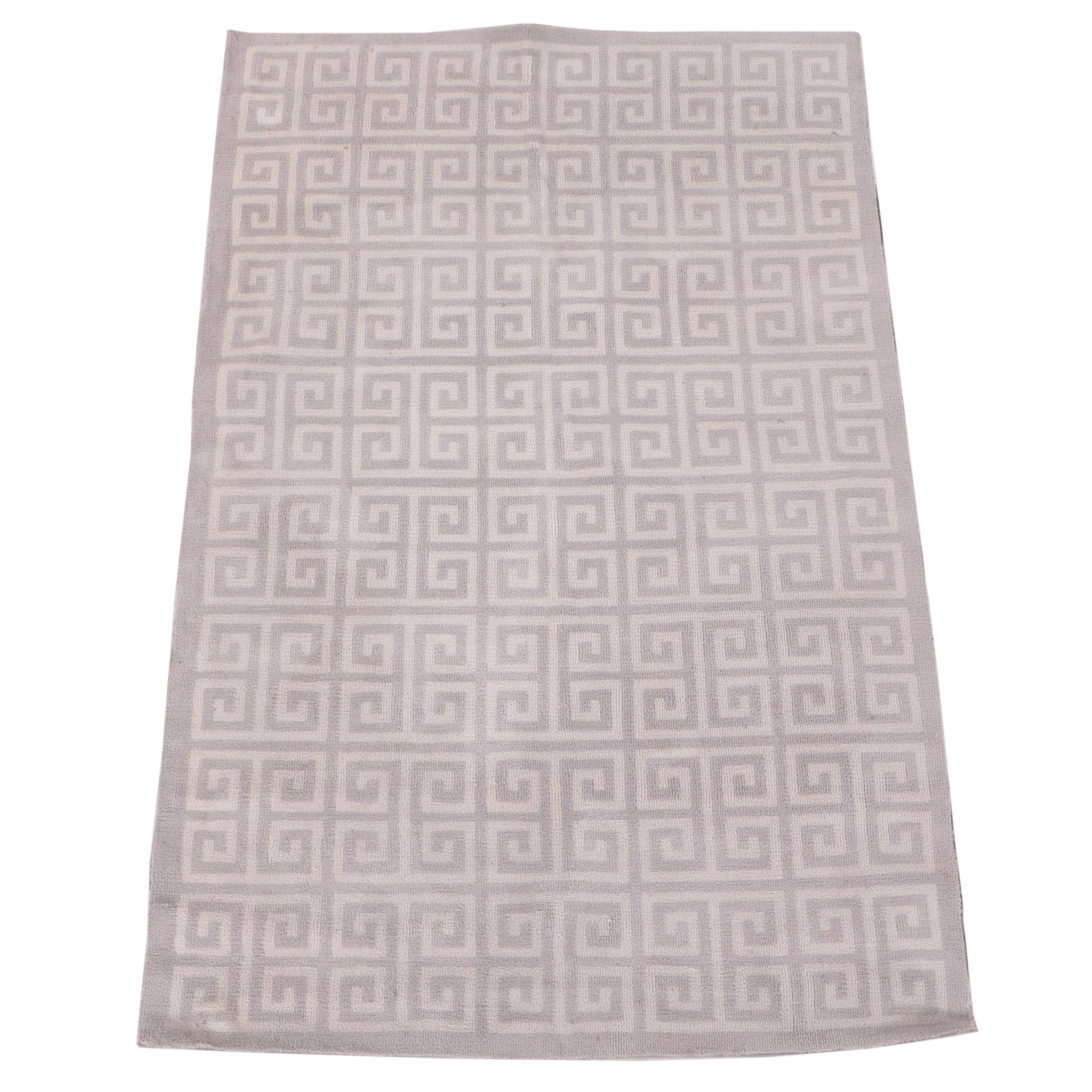 5' x 7'11 Hand-Tufted Contemporary Greek Key Area Rug