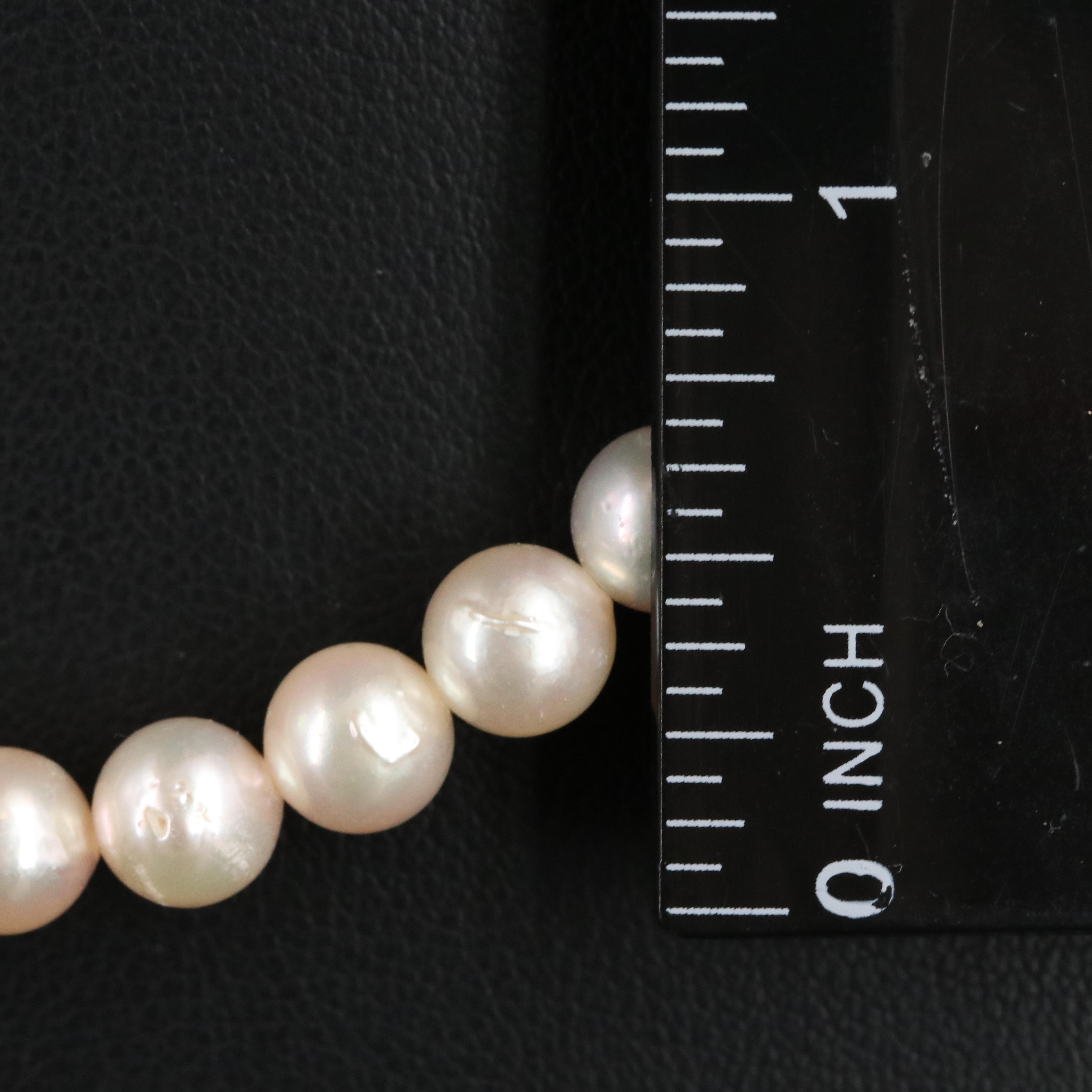 Pearl Necklace with Flower Clasp