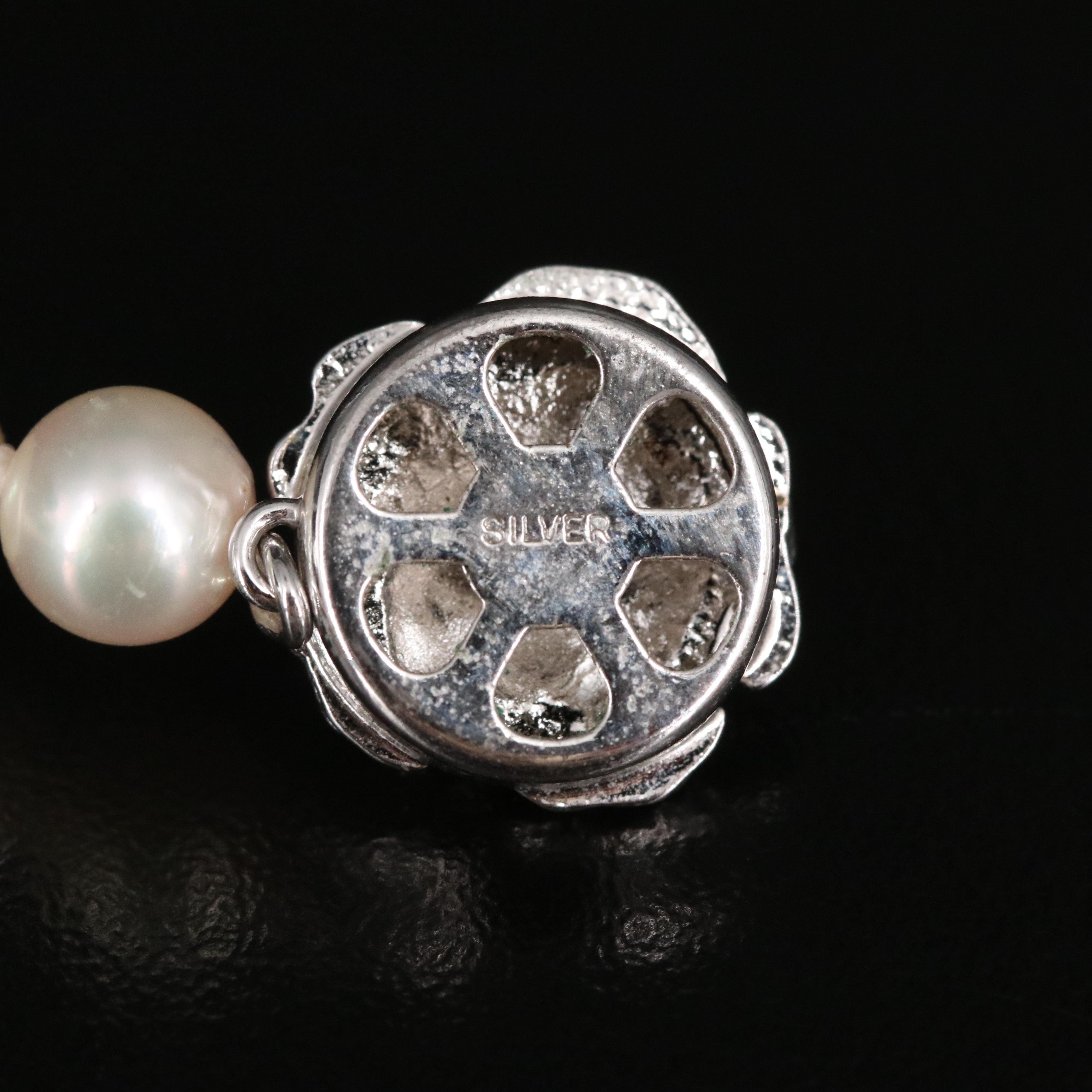 Pearl Necklace with Flower Clasp