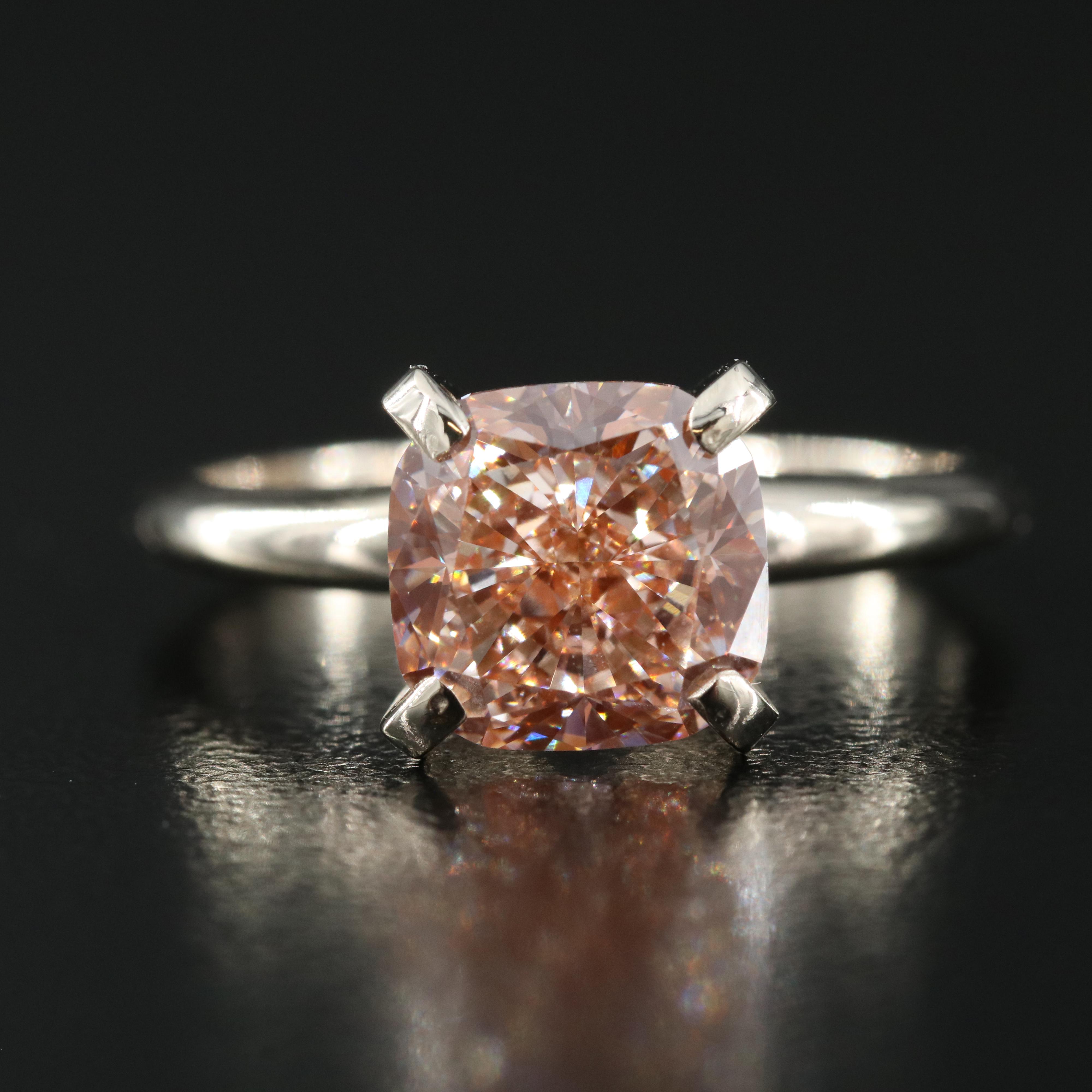 18K 3.08 CT Fancy Pink Diamond Ring
