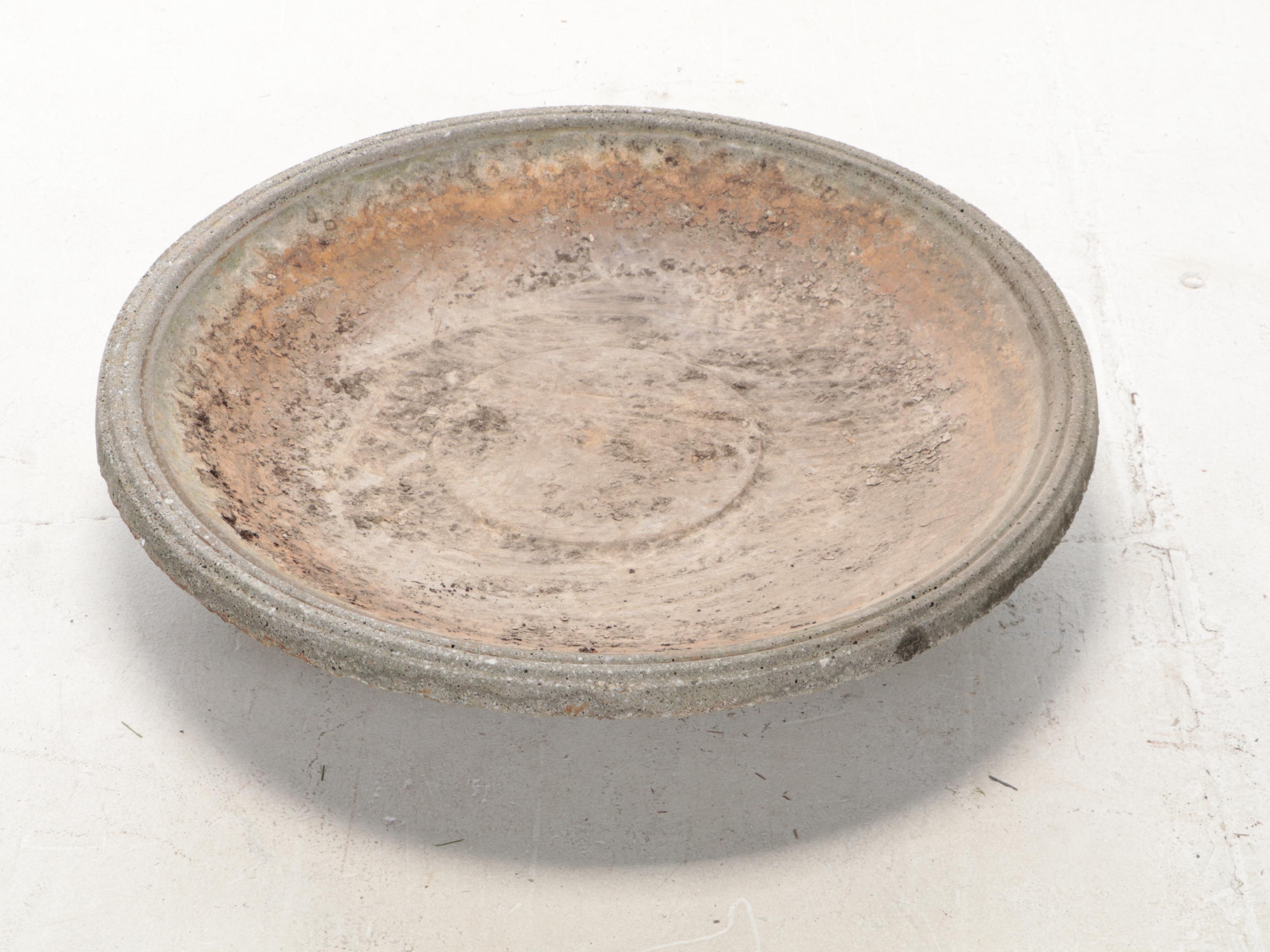 Athens Stonecasting Nagoya Concrete Bird Bath