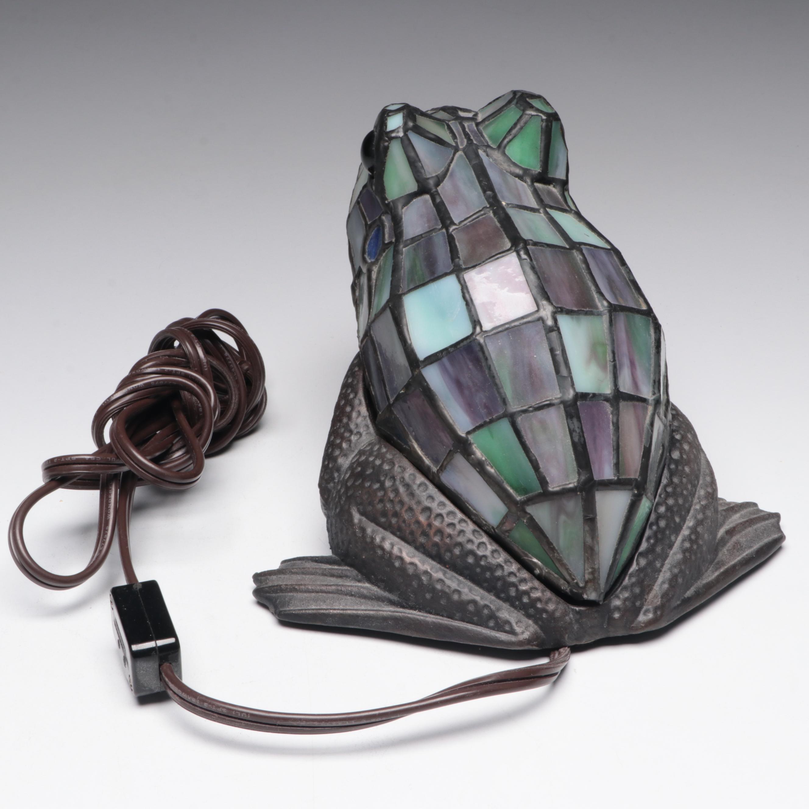 Quoizel Collectible Slag Glass Frog Accent Lamp