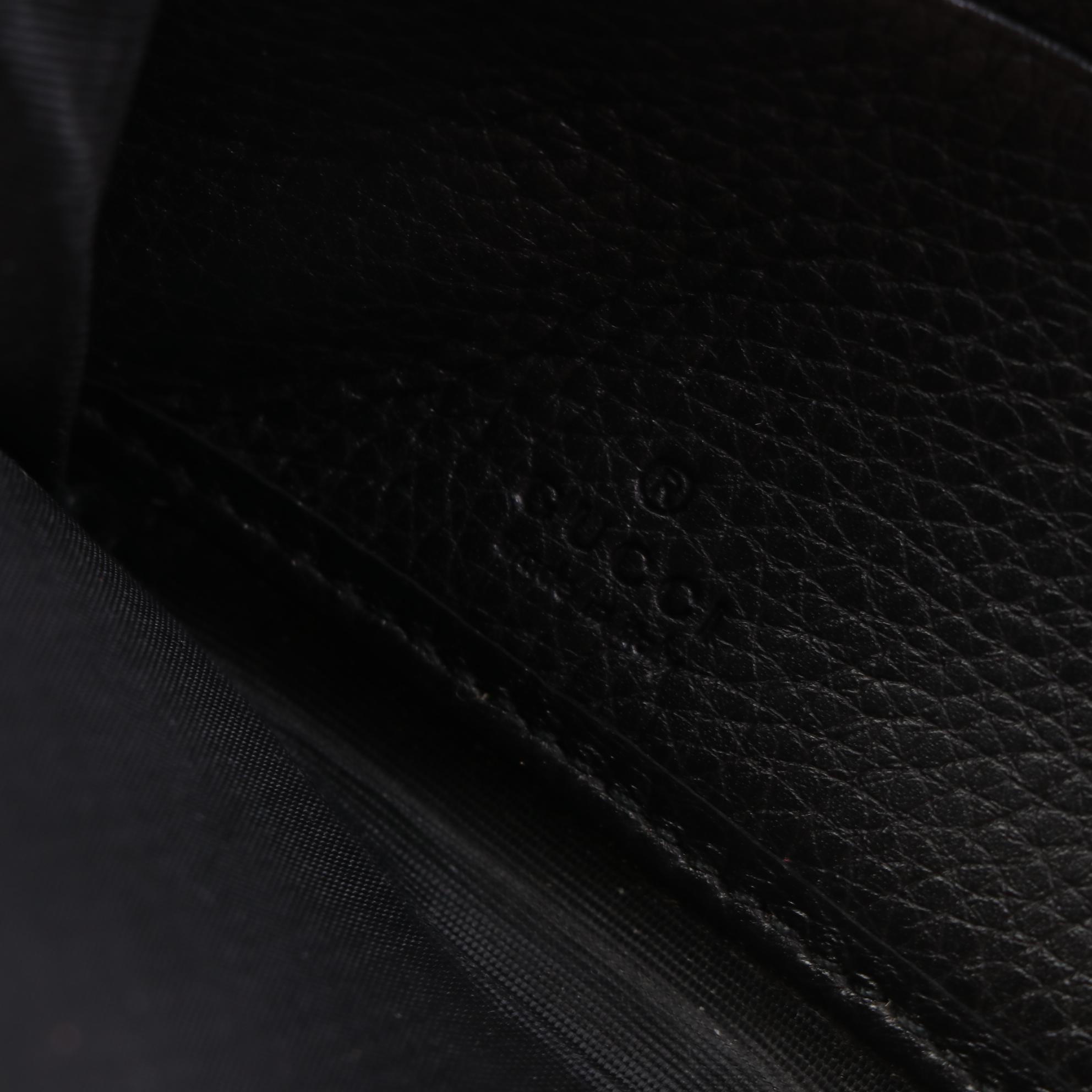 Gucci Interlocking Web G Zip-Around Wallet in Black Grained Leather