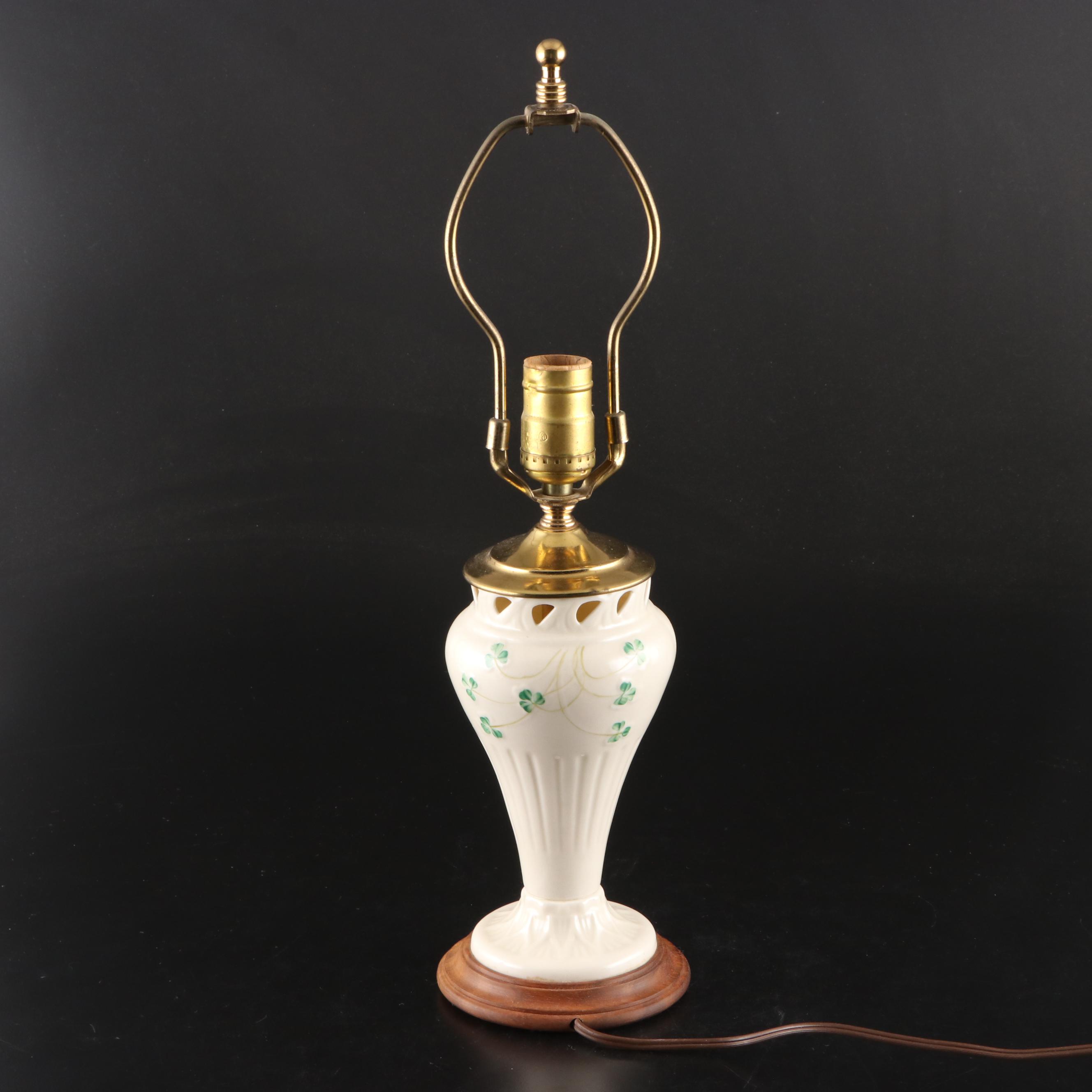Belleek "Shamrock" Porcelain Table Lamp, Late 20th C.