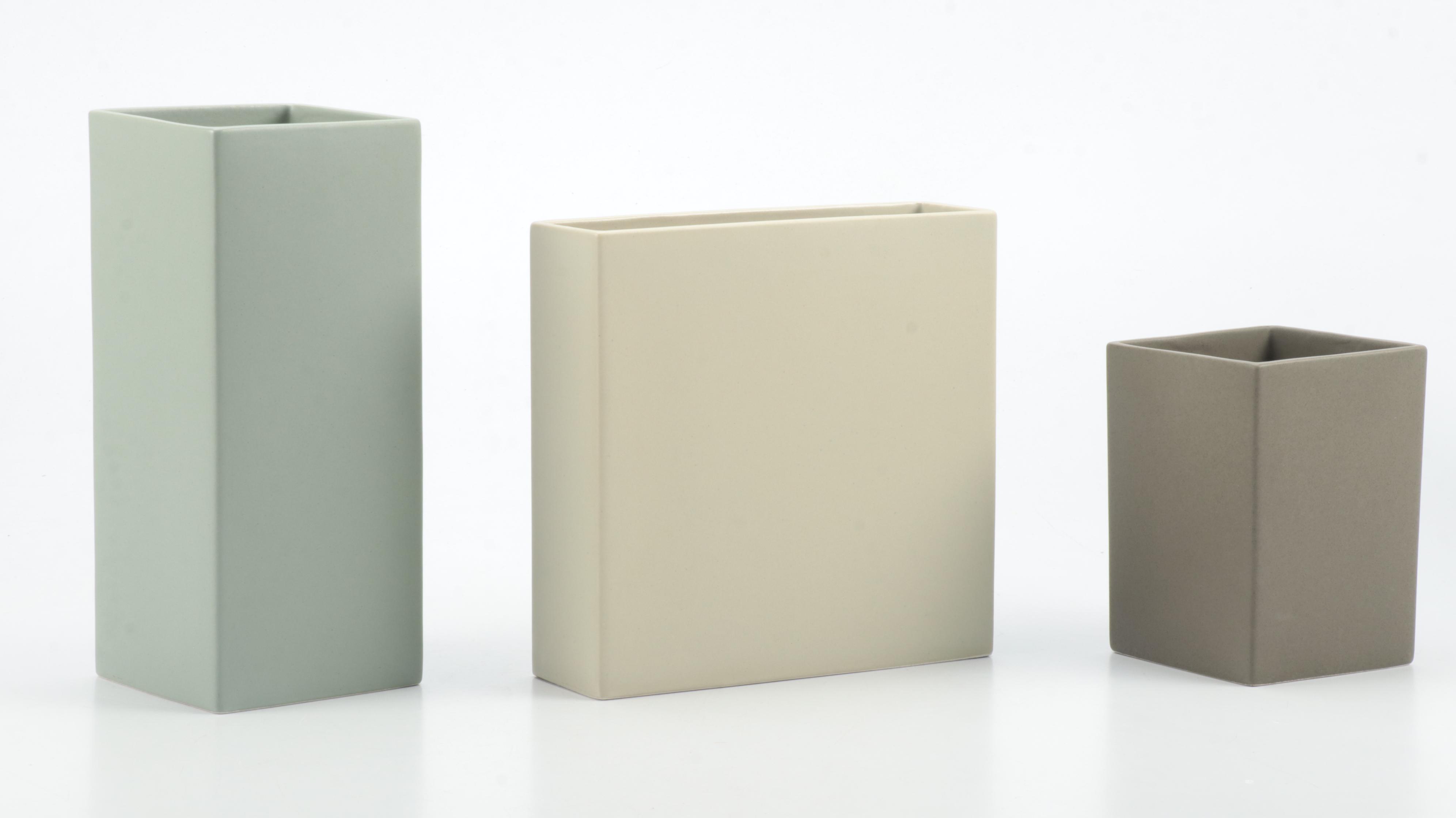 Red Envelope, Chambers Ceramic Square Planters With Metal Arrow Stand