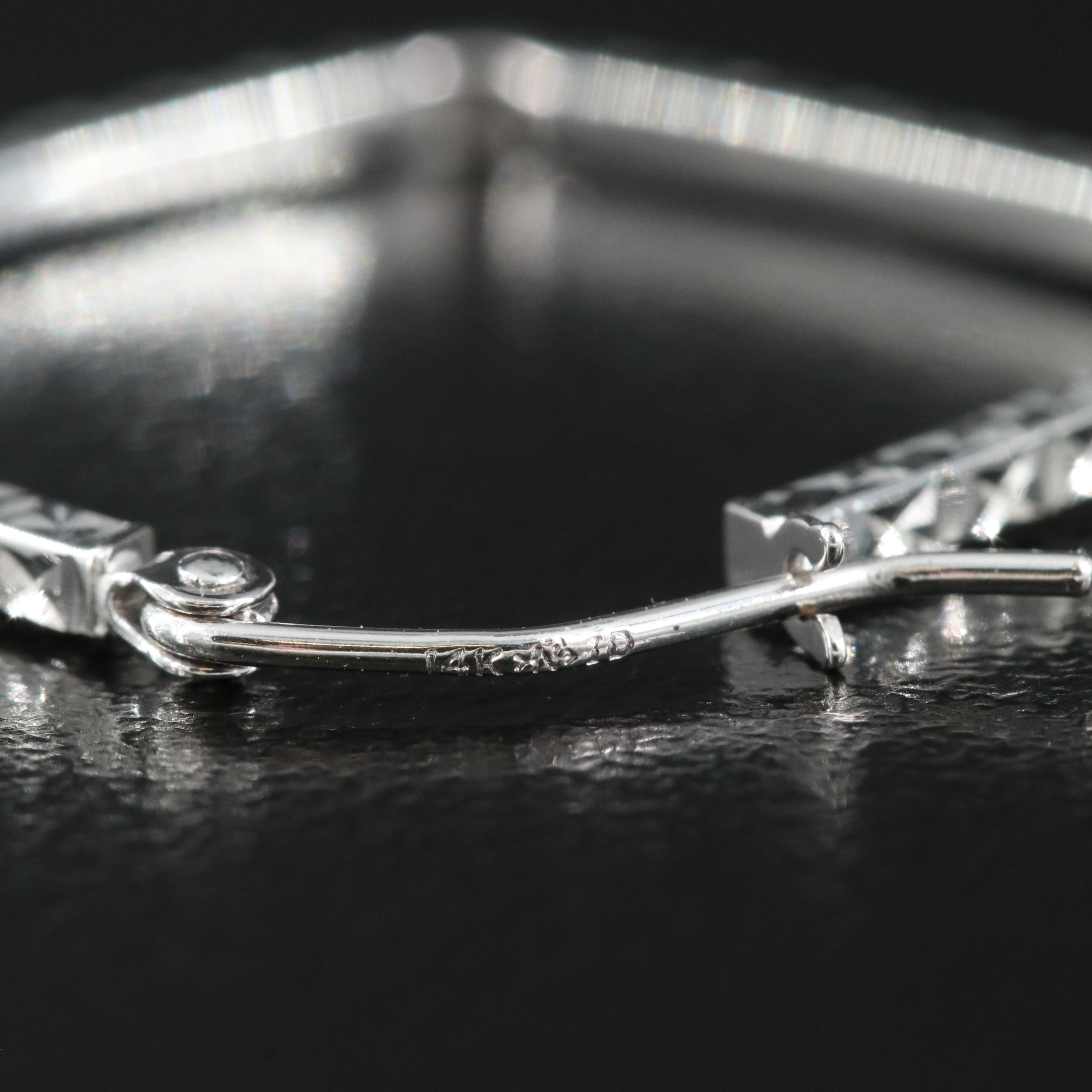 14K Square Hoop Earrings with Diamond Cut Finish