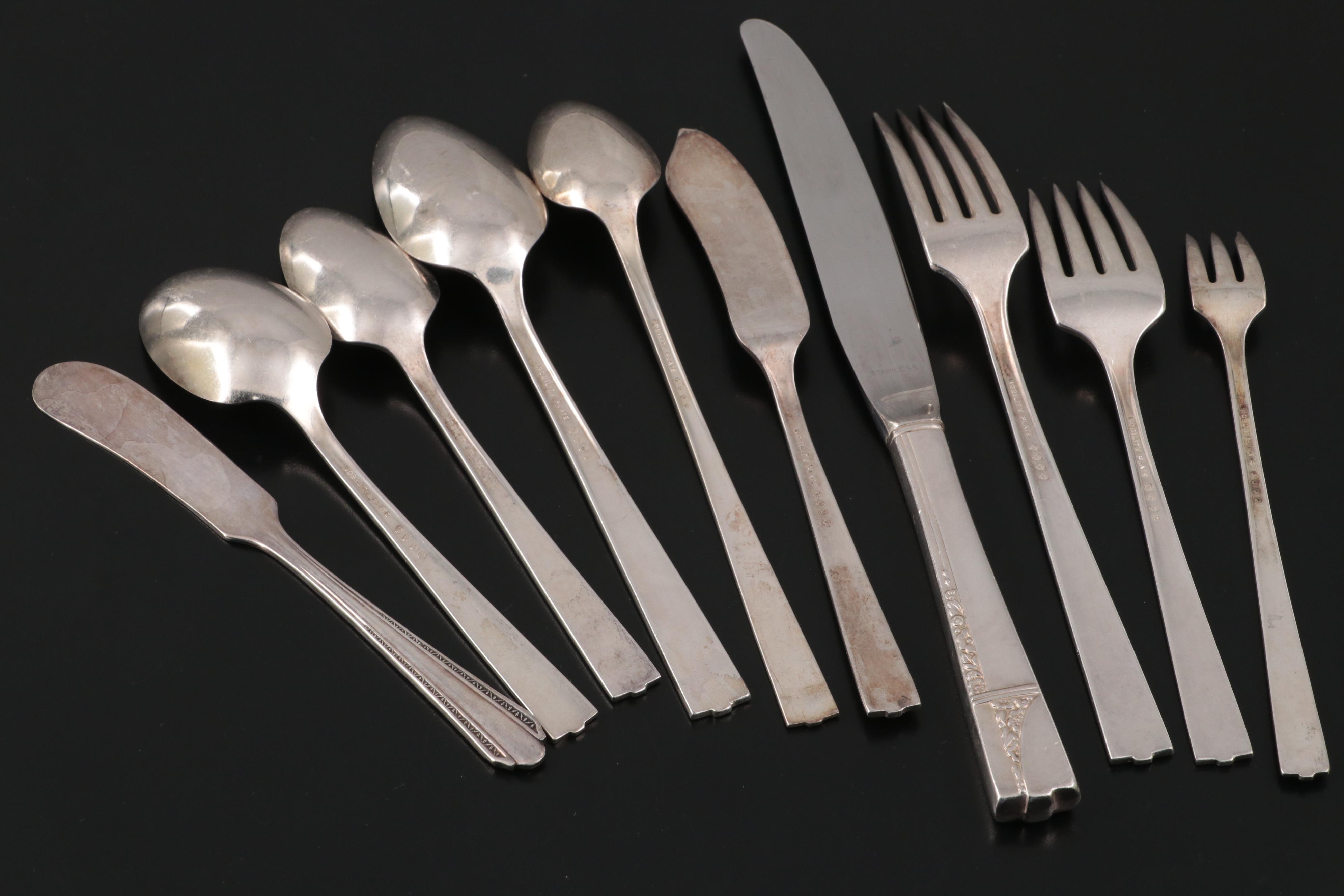 Nobility Plate "Caprice" Art Deco Style Flatware in Storage Chest, 1937