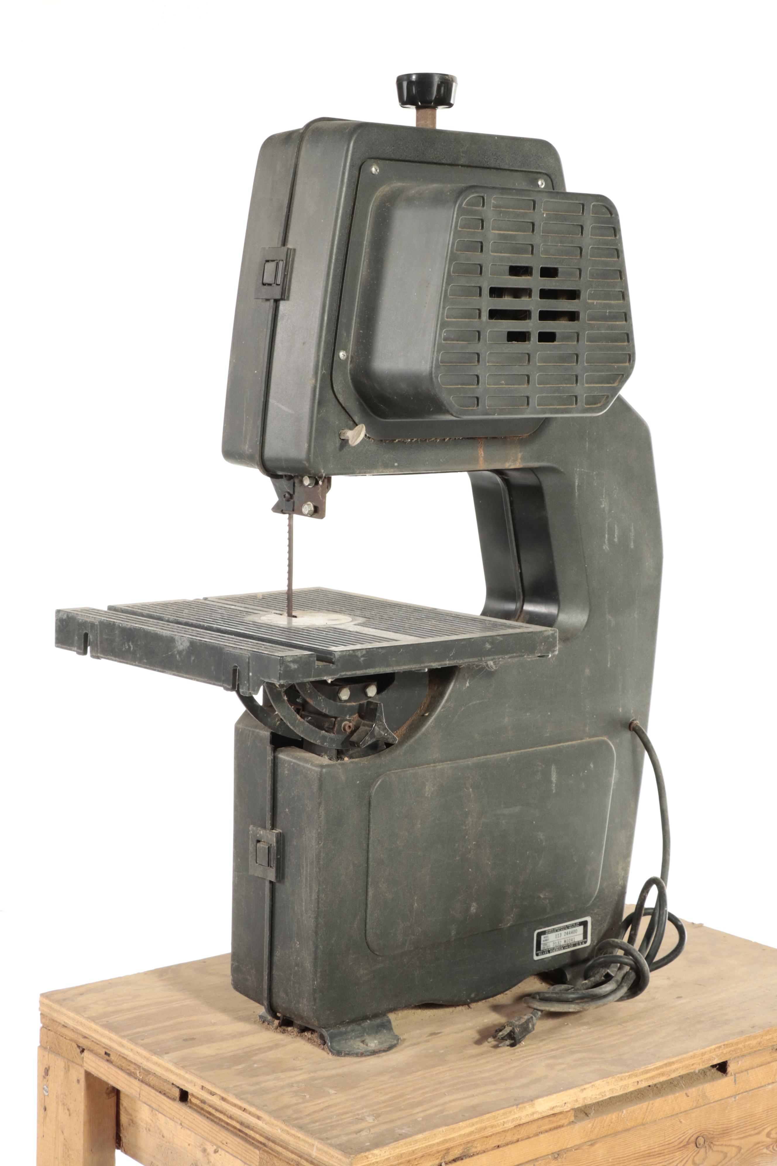 Craftsman 10" Motorized Band Saw with Wood Work Table