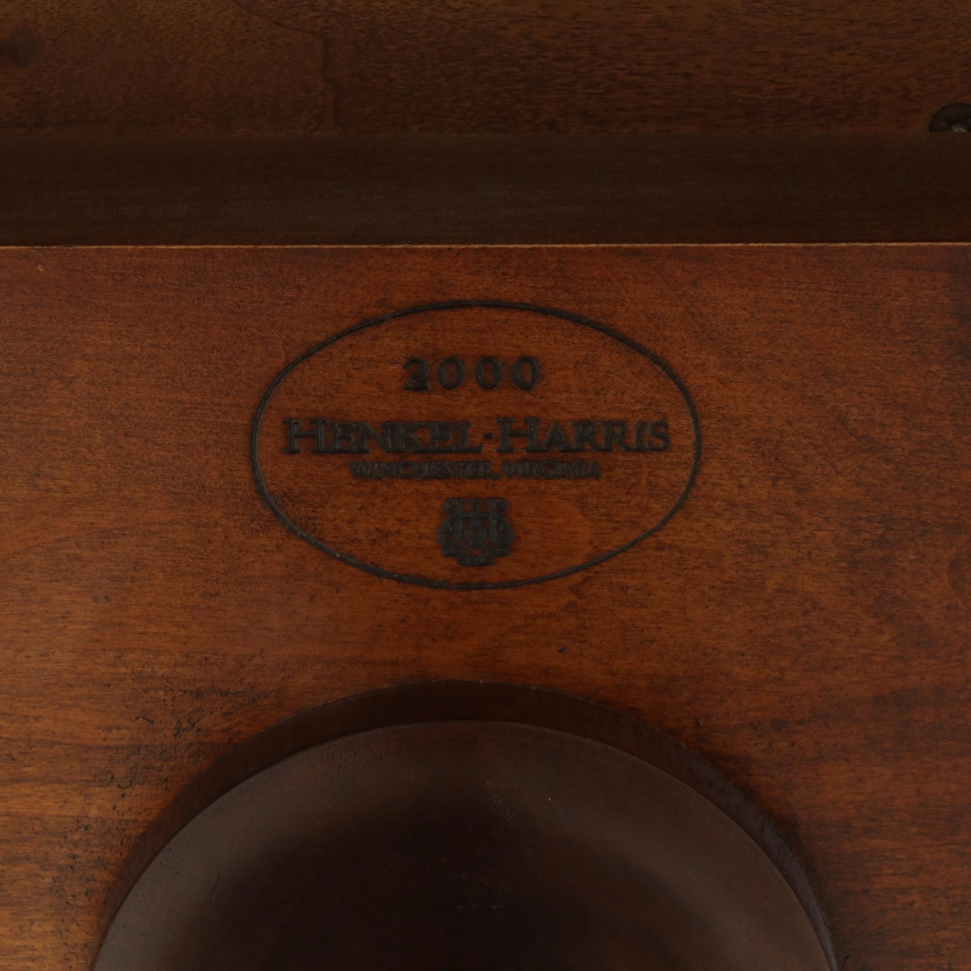 Henckel-Harris Queen Anne Style Mahogany Dining Table with Eight Chairs