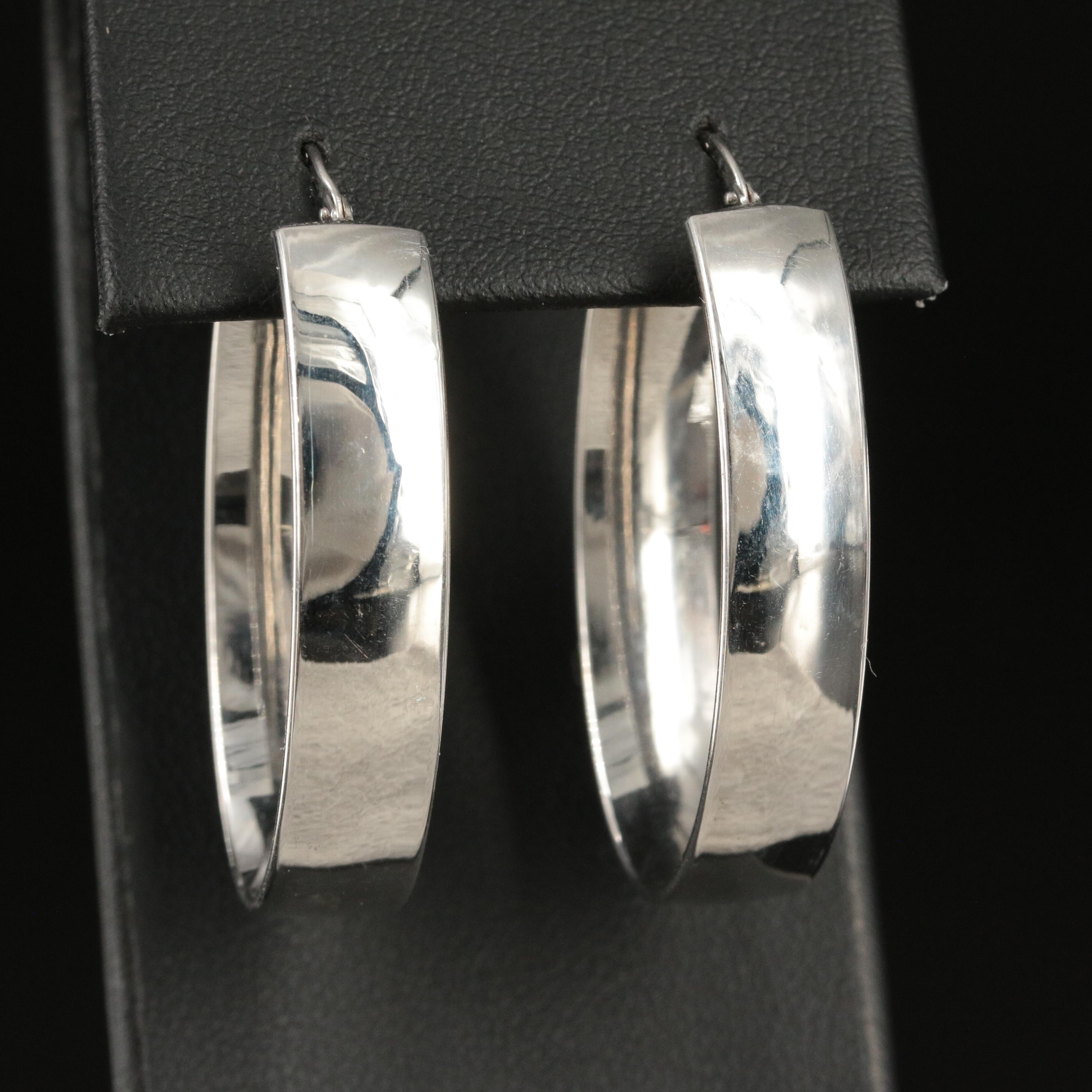 14K Oval Hoop Earrings