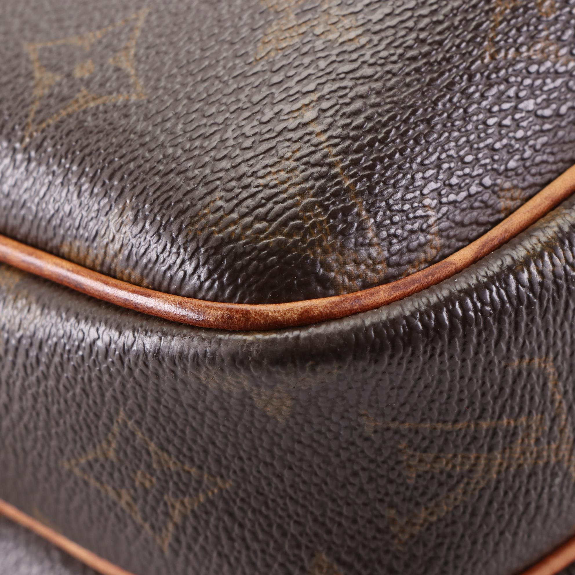 Louis Vuitton Reporter PM Bag in Monogram Canvas and Vachetta Leather