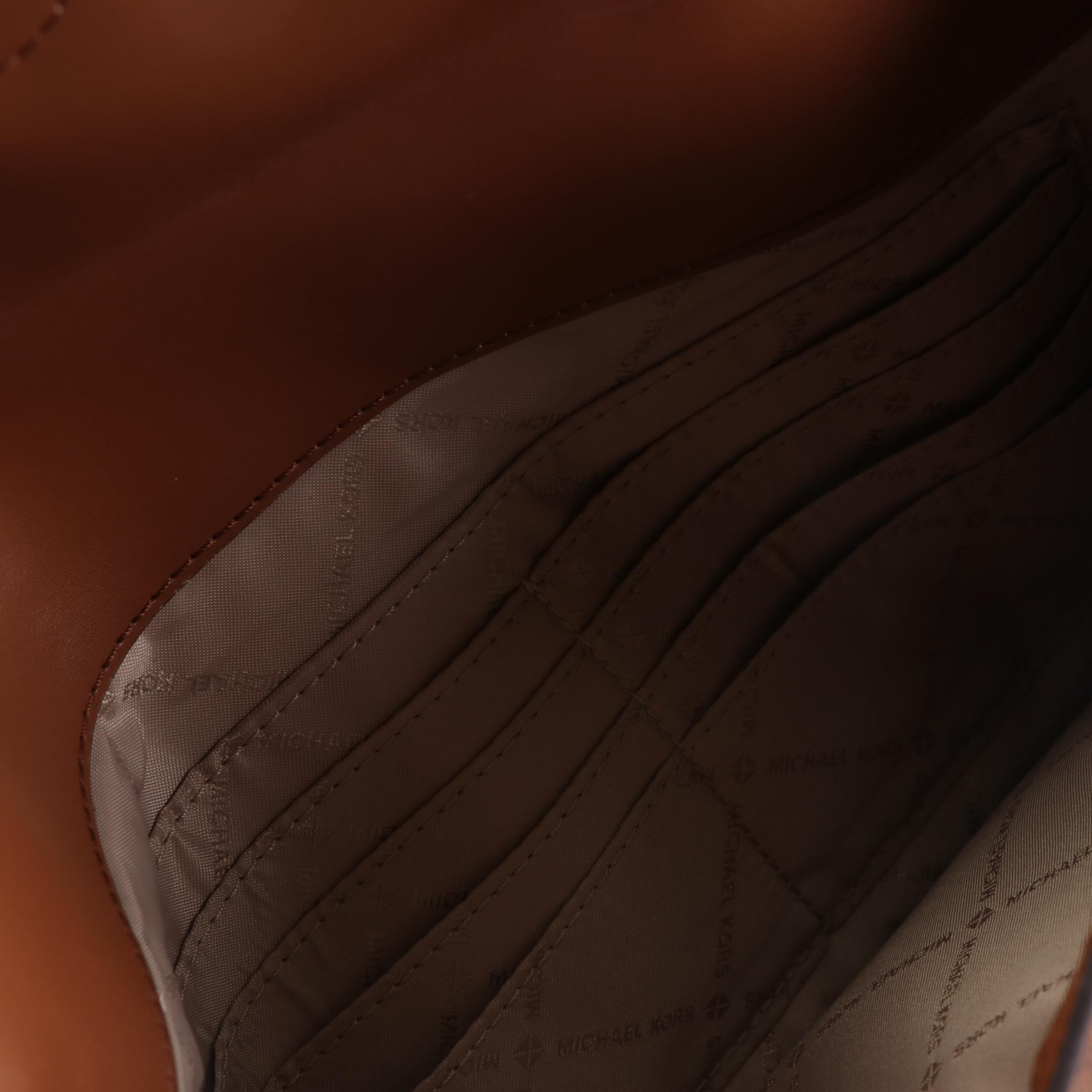 Michael Kors Maisie 3-in-1 Large Tote and Bedford Belted Bag in Grained Leather