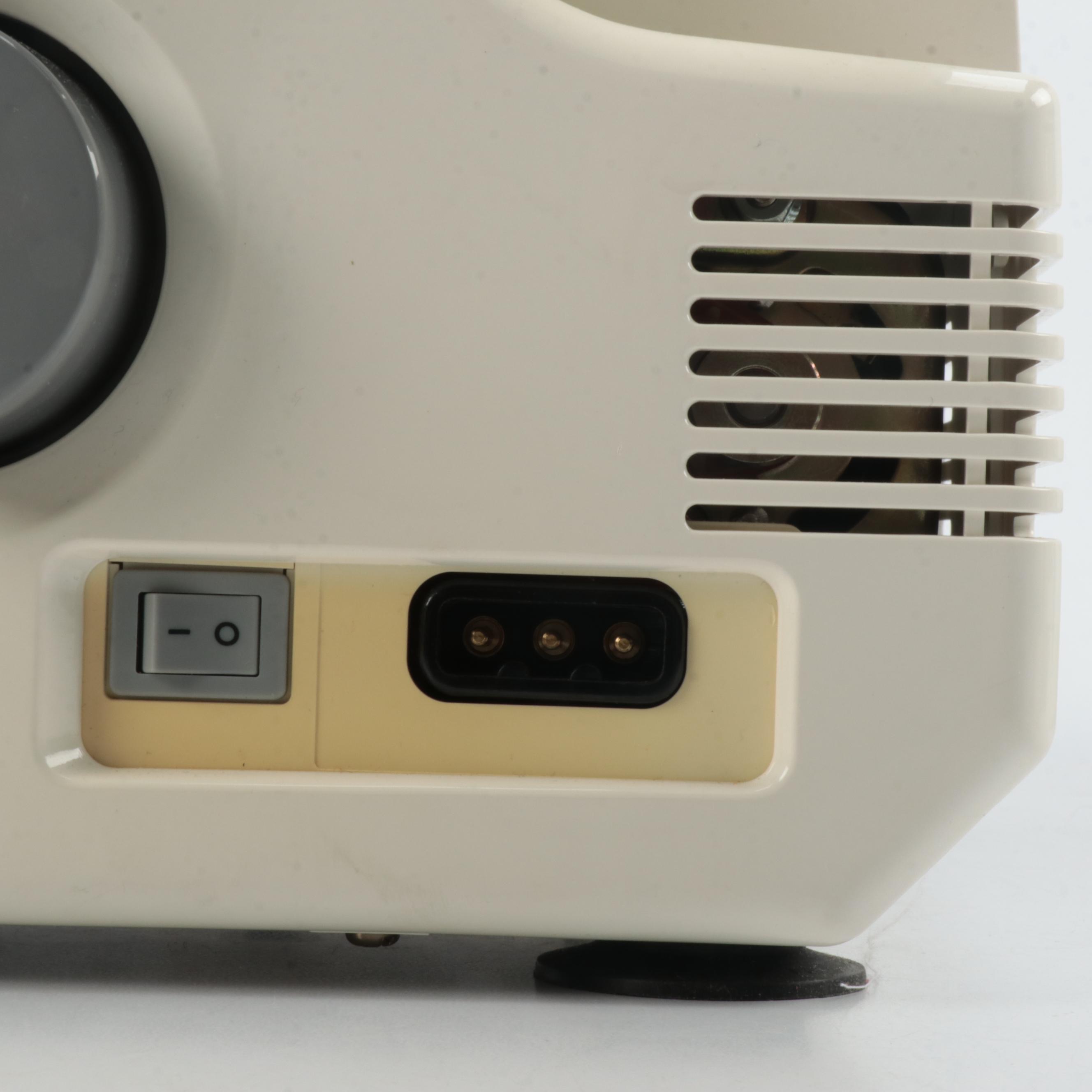 Singer Ultralock Serger, Model 14U554, with Accessories