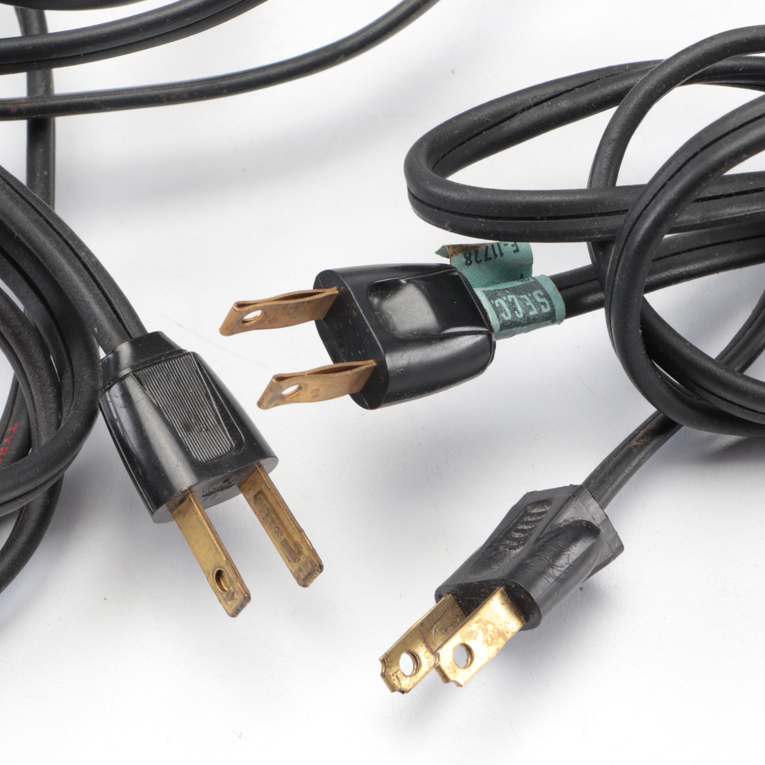 Art Deco Style General Electric Kettle and Percolator with Other Kitchenware