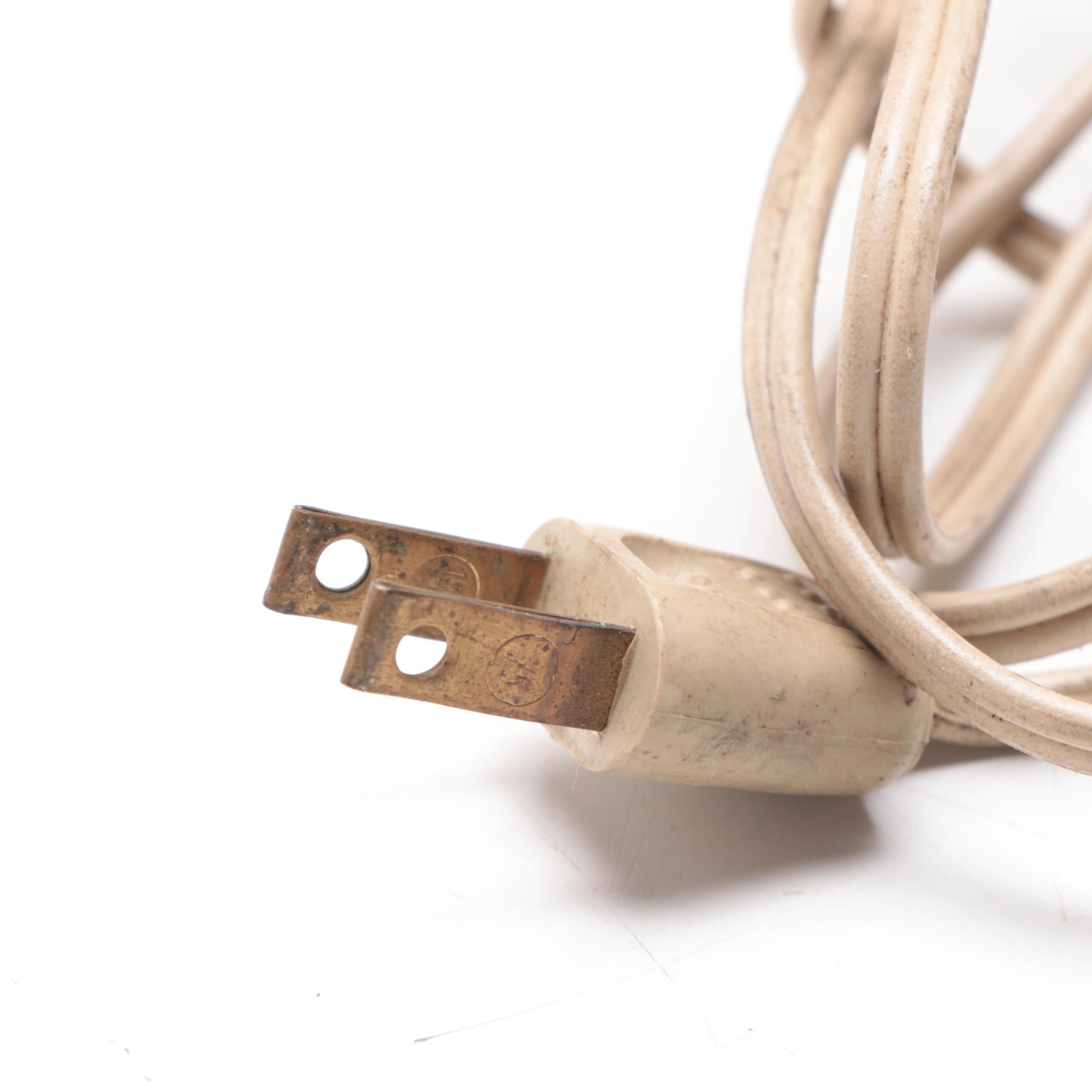 General Electric Musaphonic Dual Speaker Am/Fm Radio