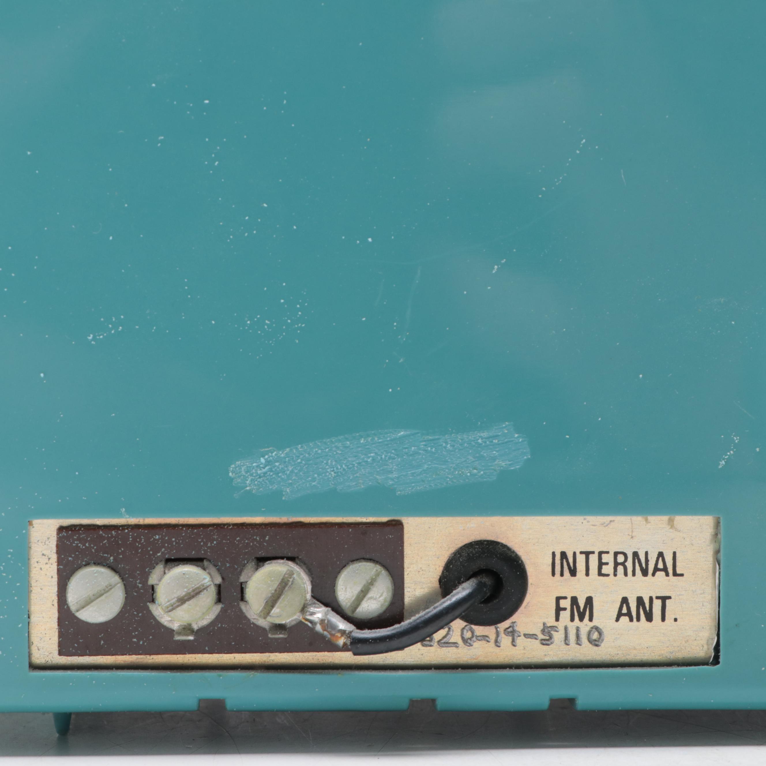 Telechron AM/FM Alarm Clock Radio