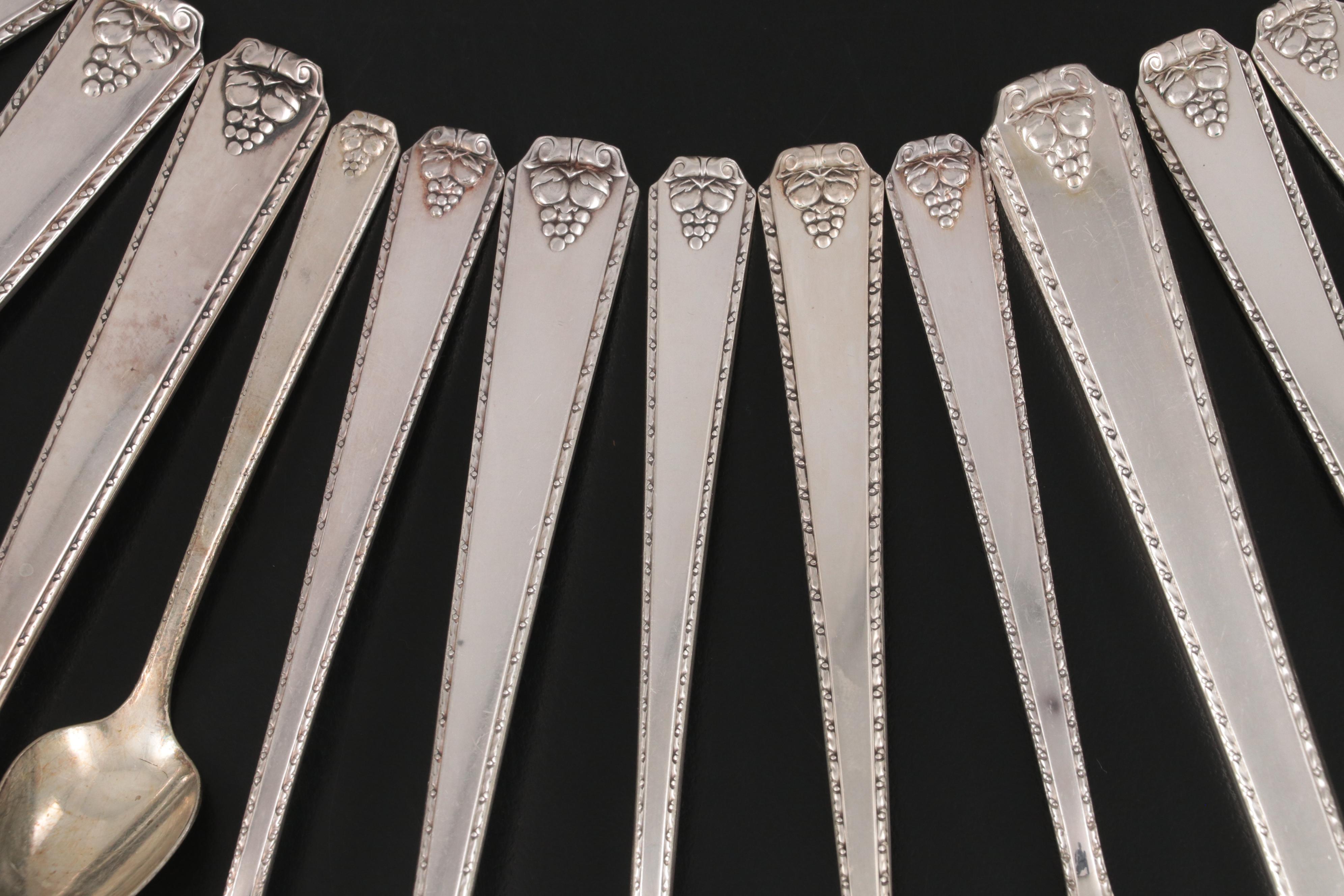 Prestige Plate "Bordeaux" Flatware in Storage Chest, Mid-20th Century