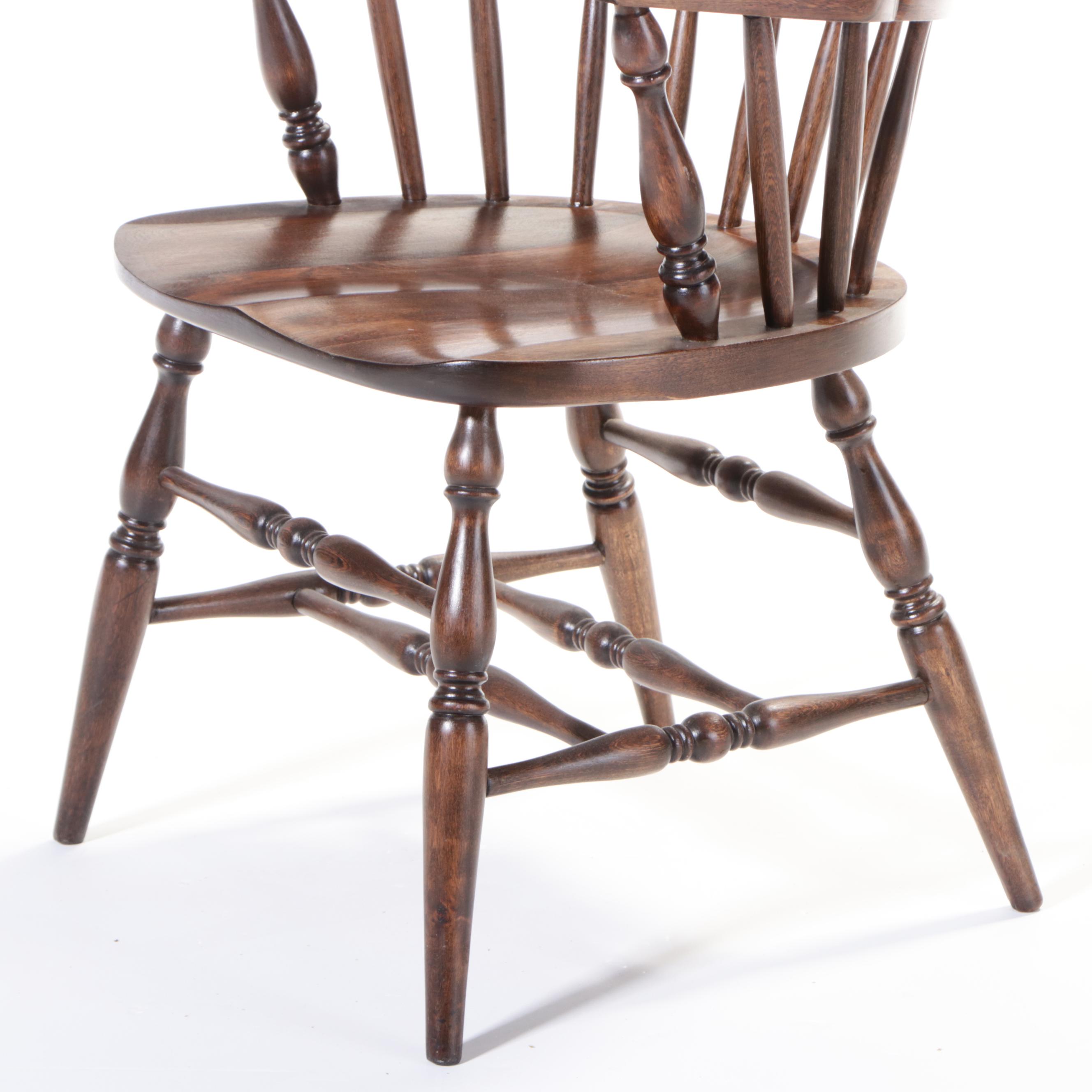 Colonial Style Elm Sack-Back Windsor Armchair