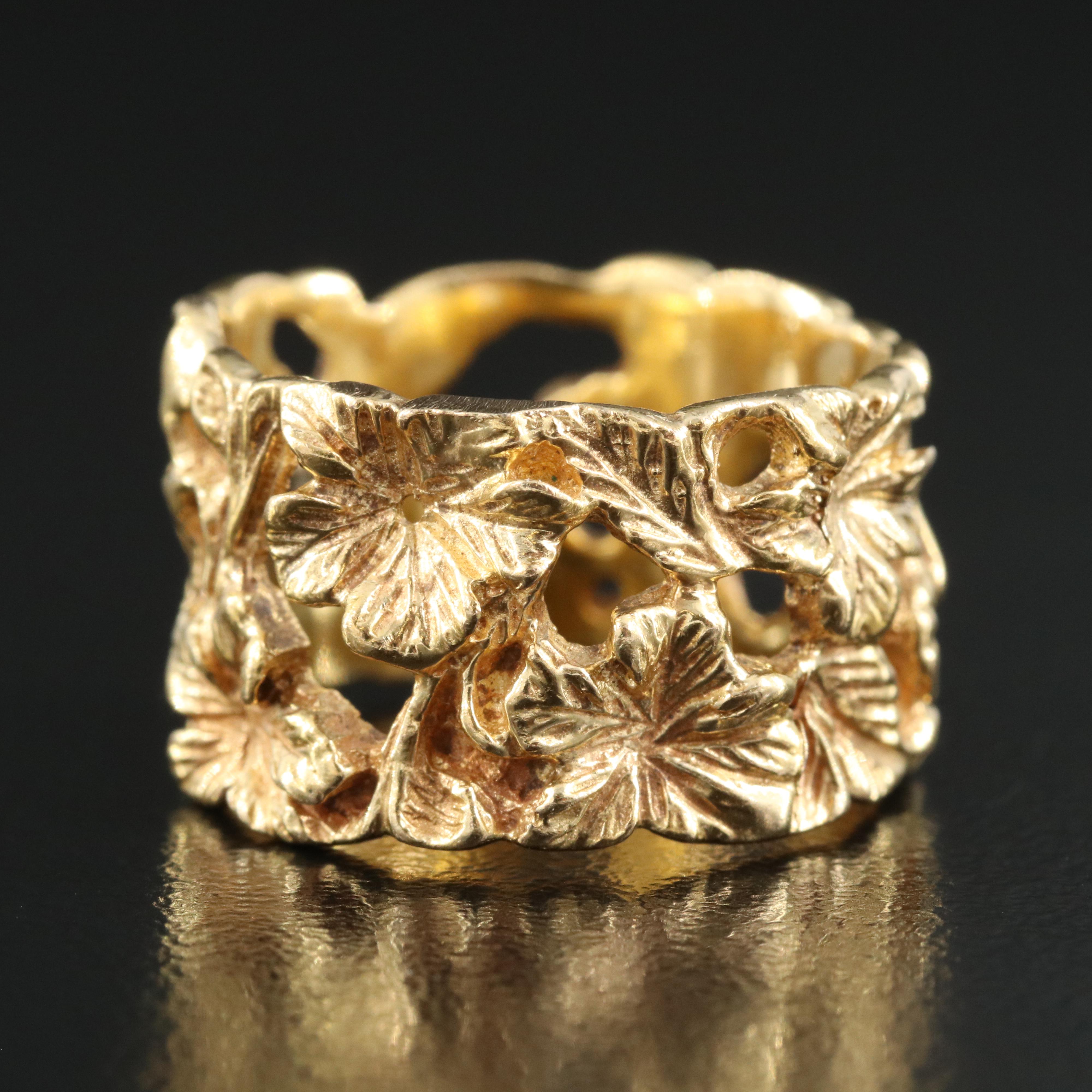 14K Gold Floral Band Ring