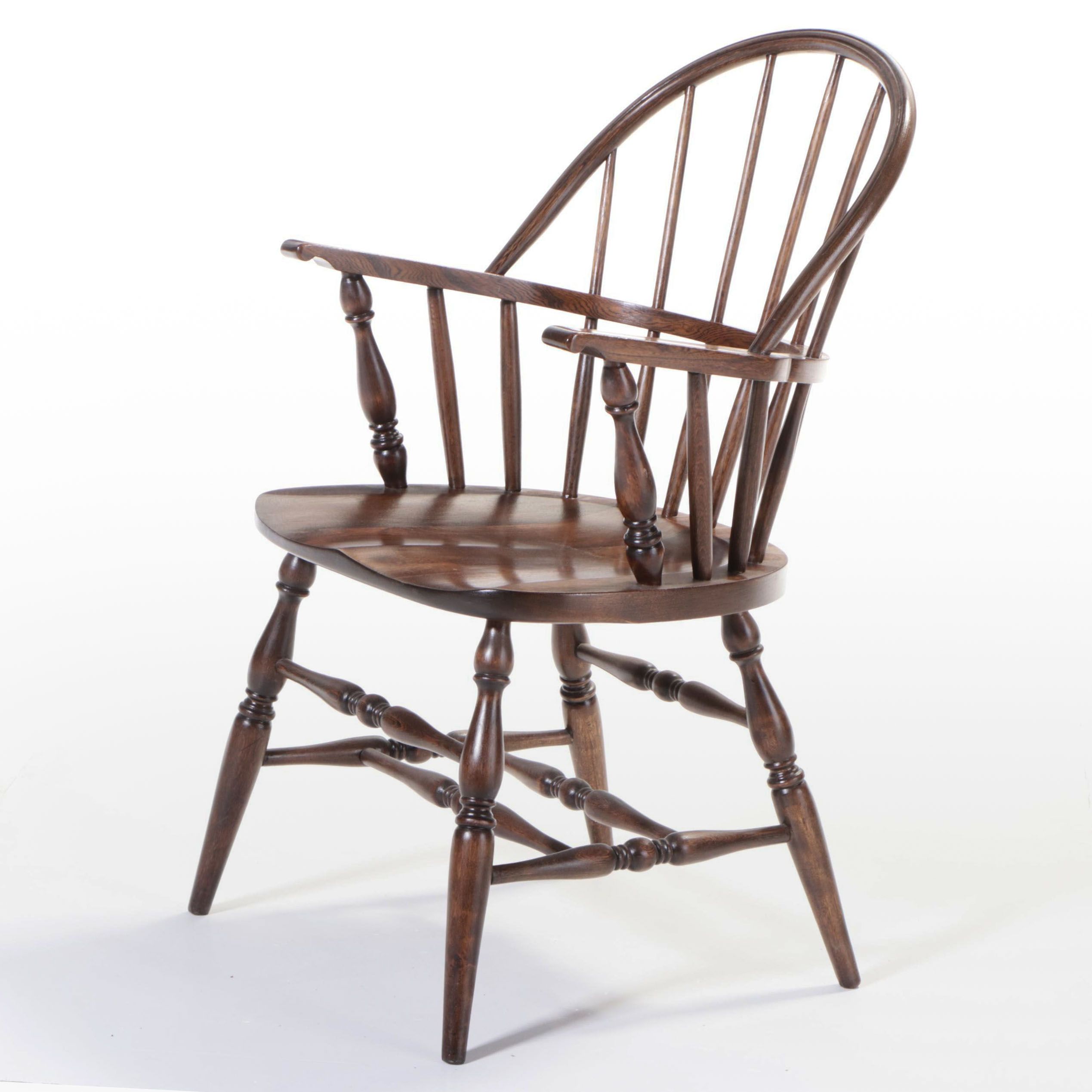Colonial Style Elm Sack-Back Windsor Armchair