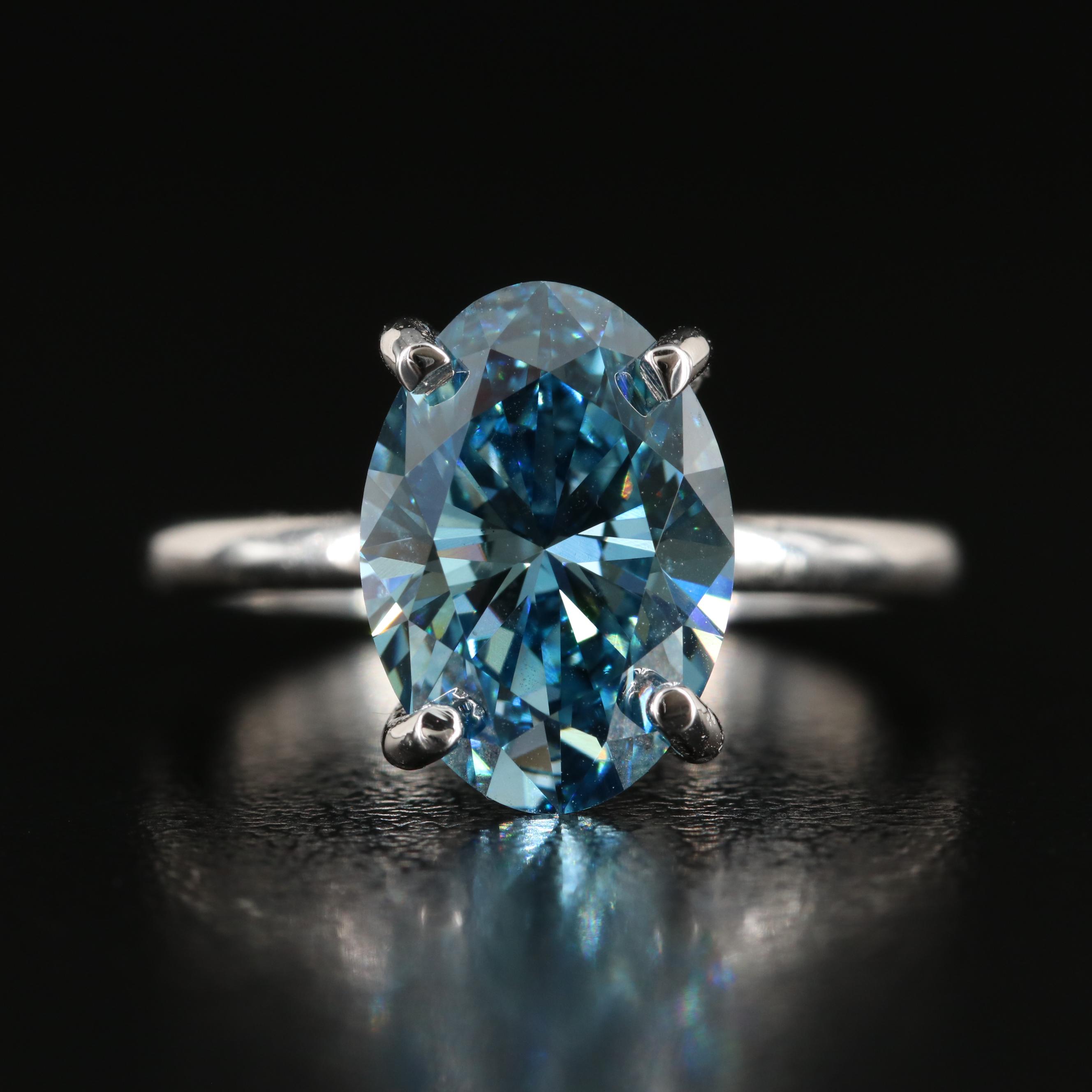 18K 4.20 CT Fancy Color Diamond Ring