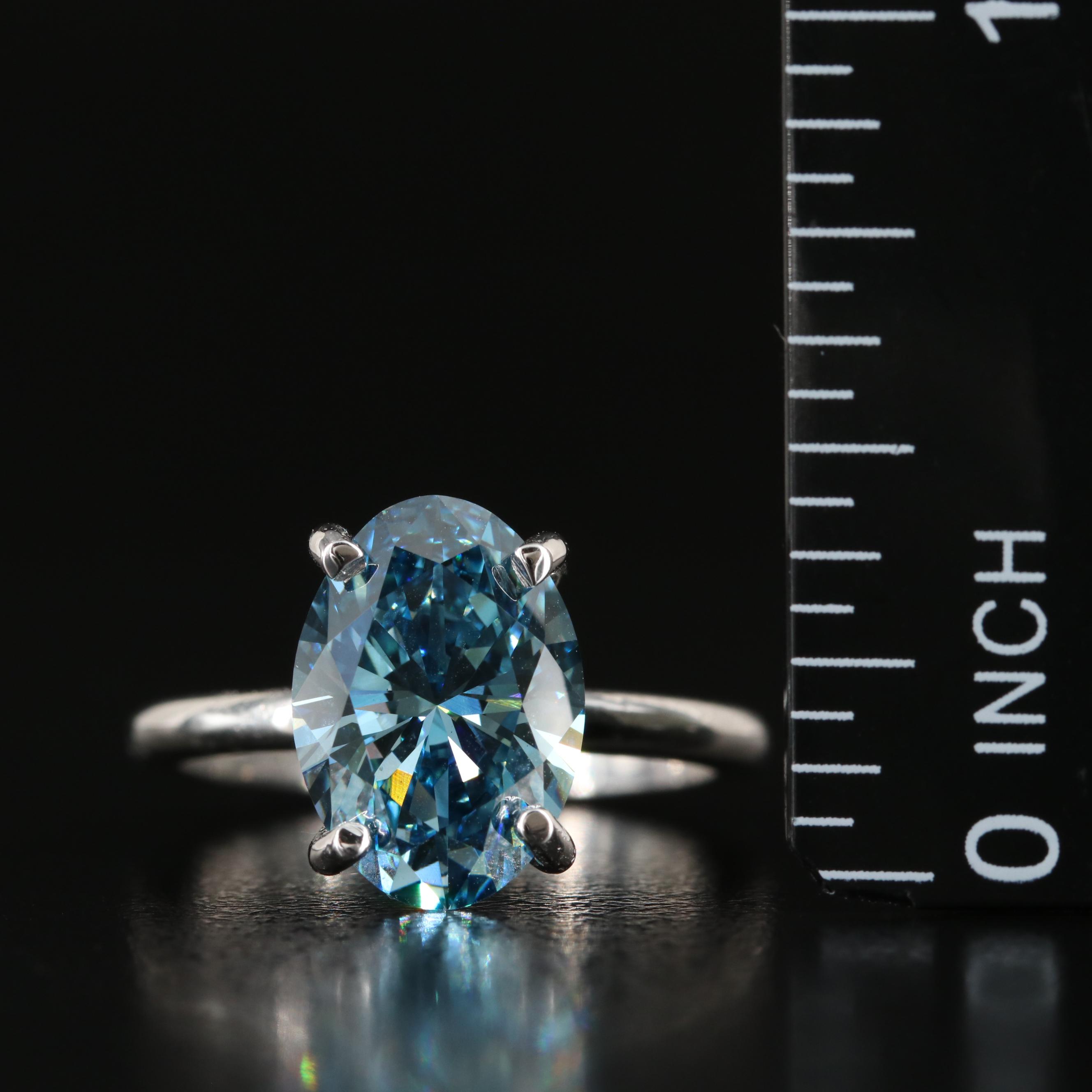 18K 4.20 CT Fancy Color Diamond Ring