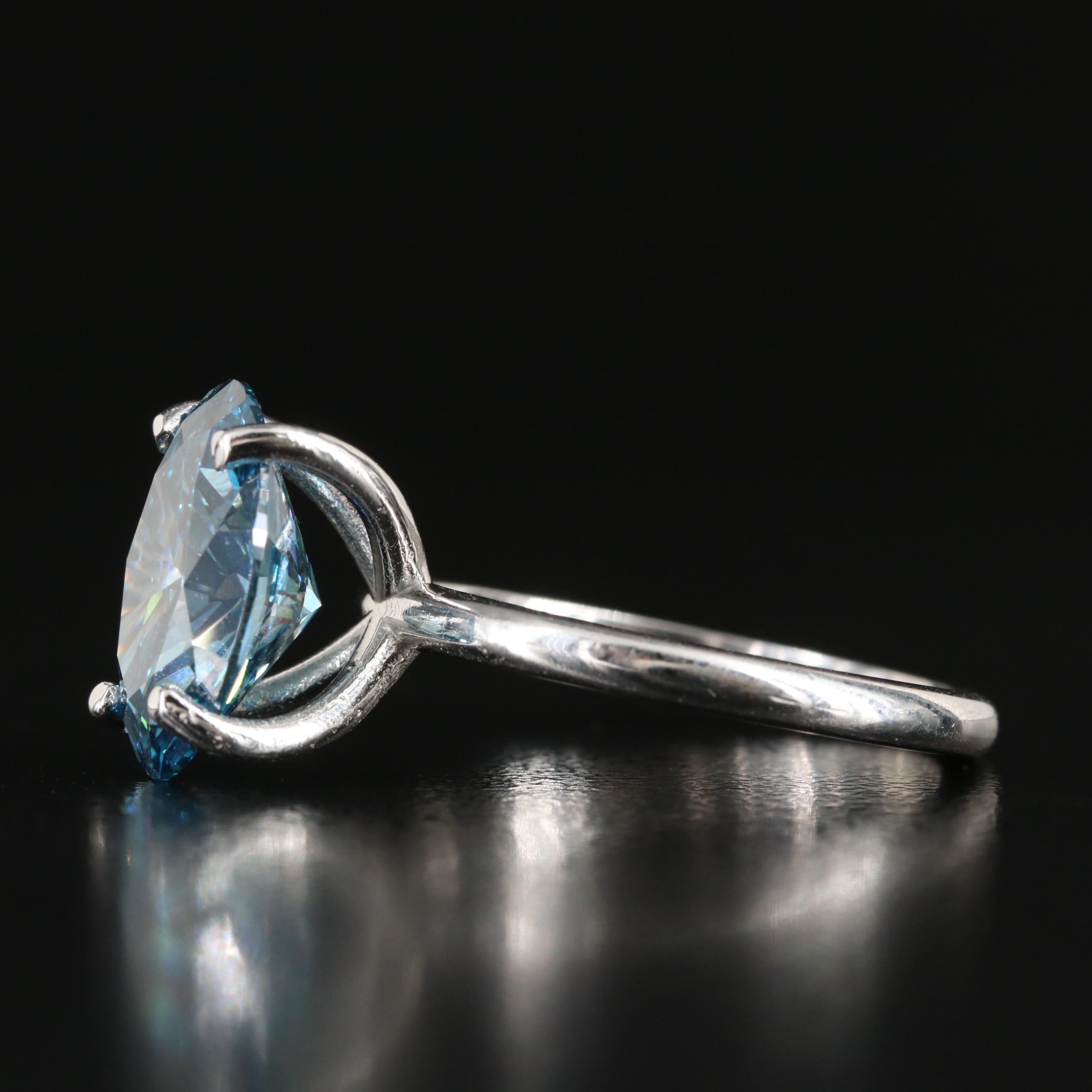 18K 4.20 CT Fancy Color Diamond Ring