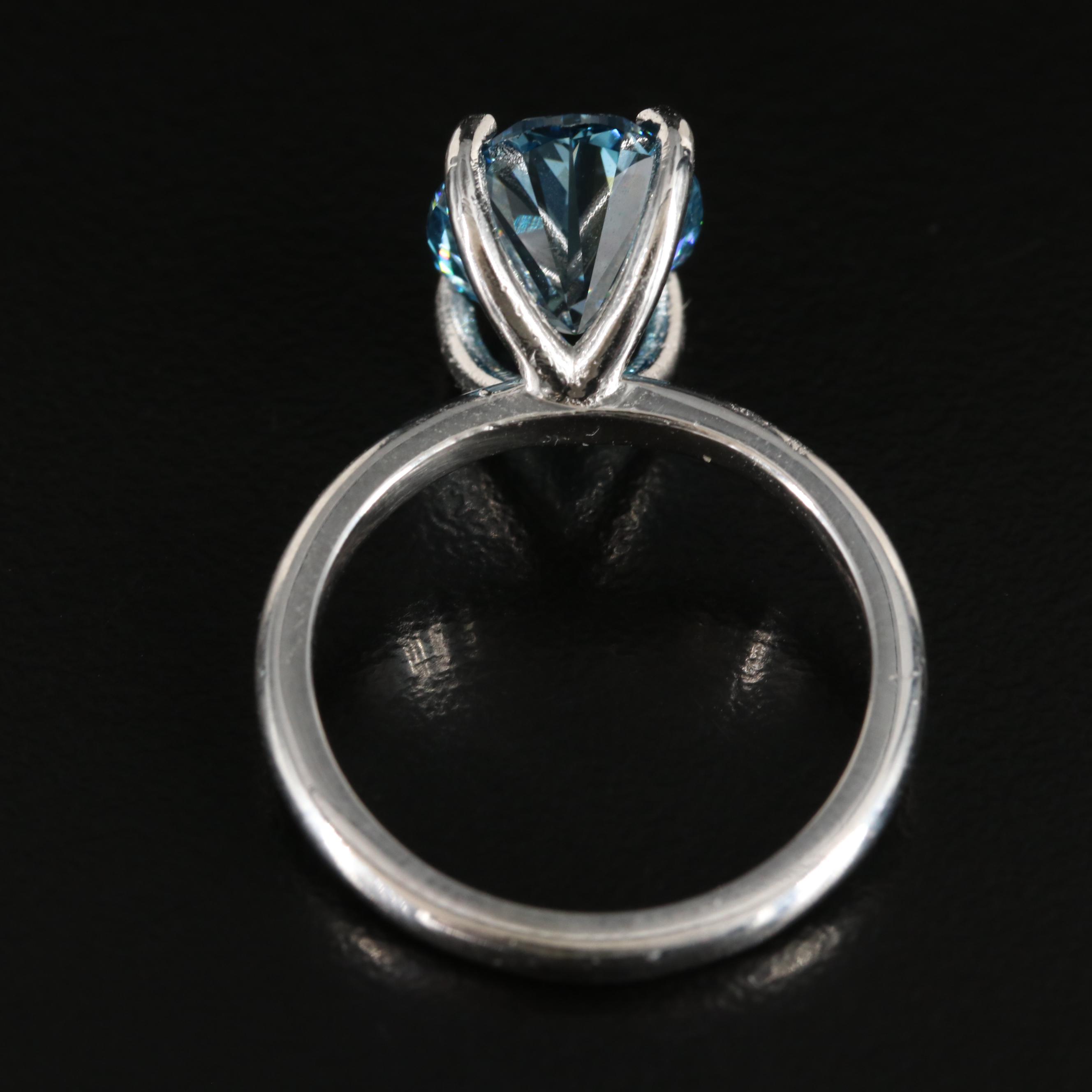 18K 4.20 CT Fancy Color Diamond Ring