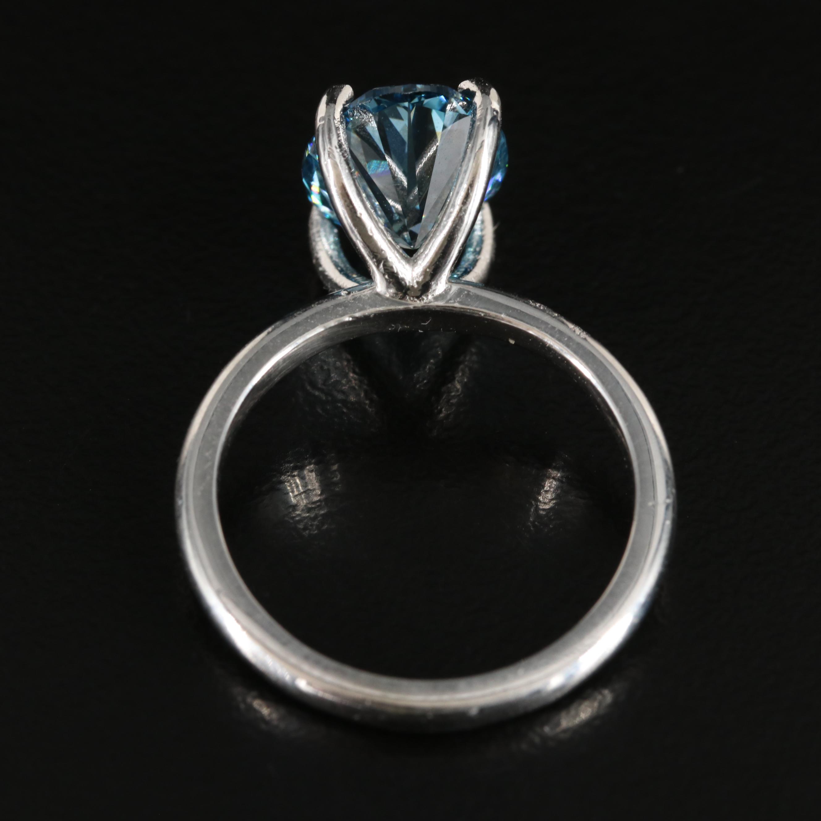 18K 4.20 CT Fancy Color Diamond Ring