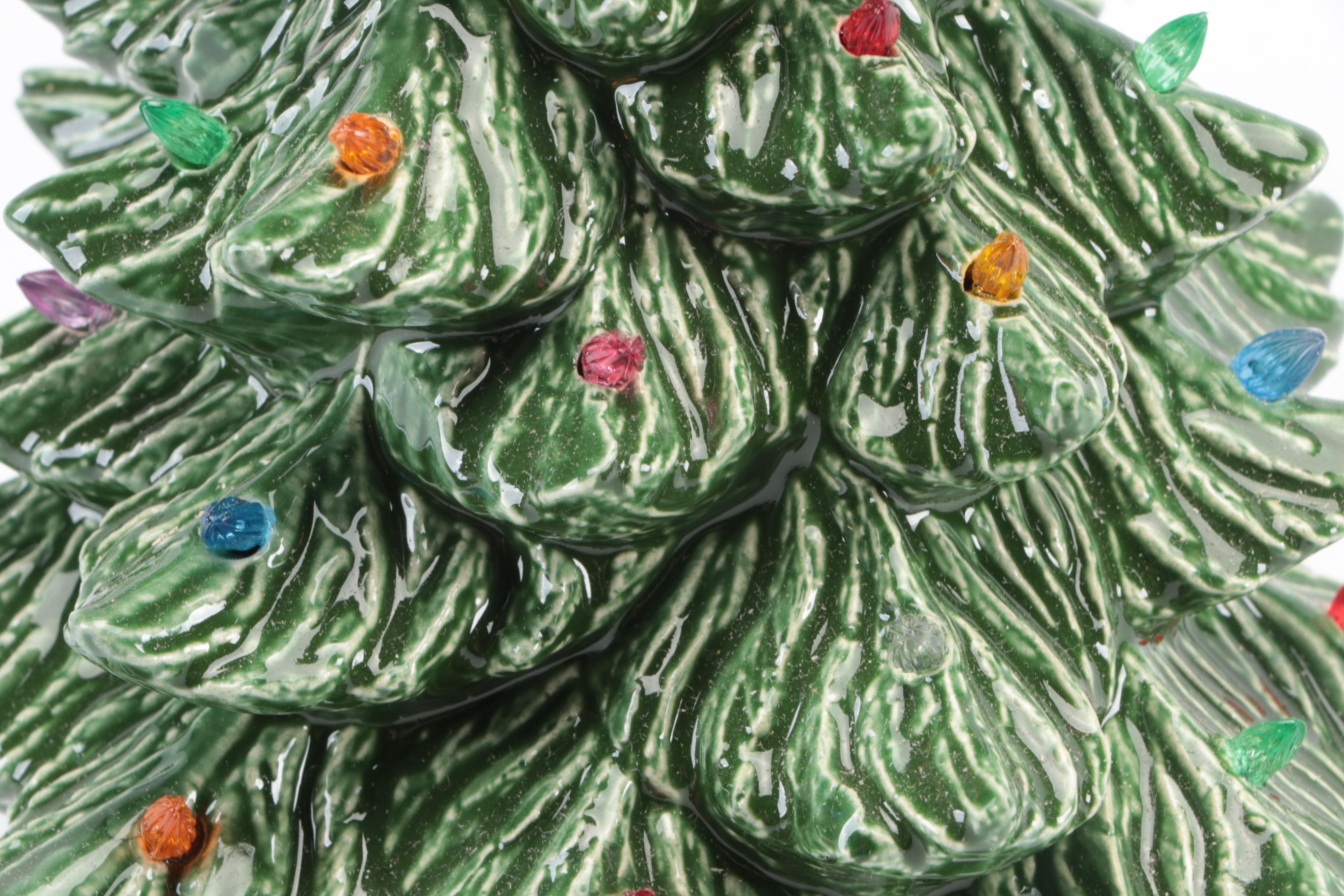 Nowells Molds Illuminated Ceramic Christmas Tree Light, Late 20th Century