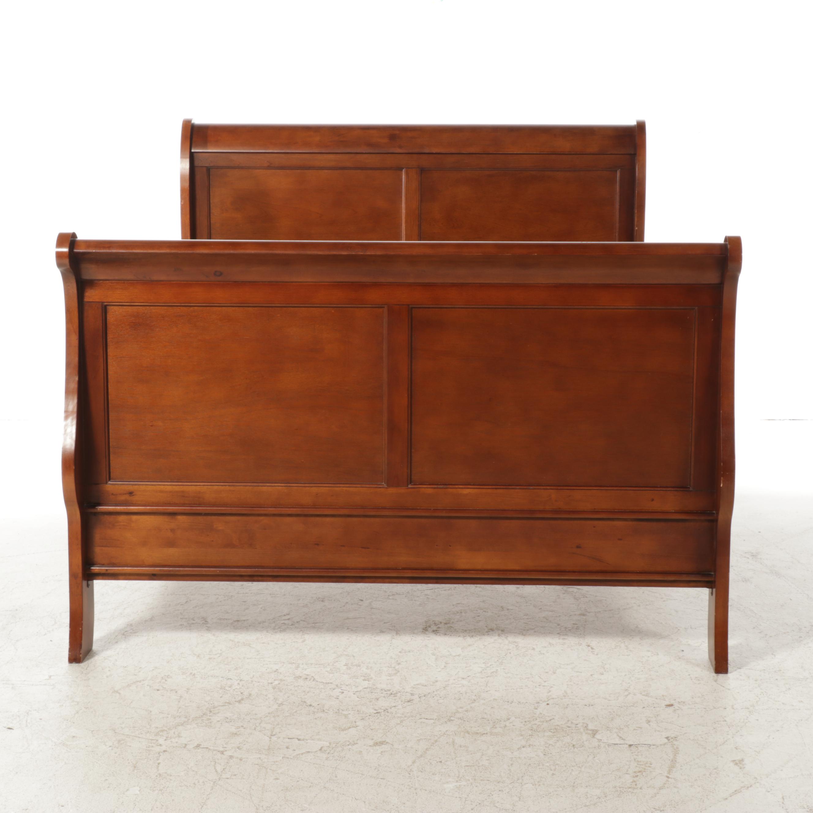 Contemporary Cherry Finish Queen Size Sleigh Bed