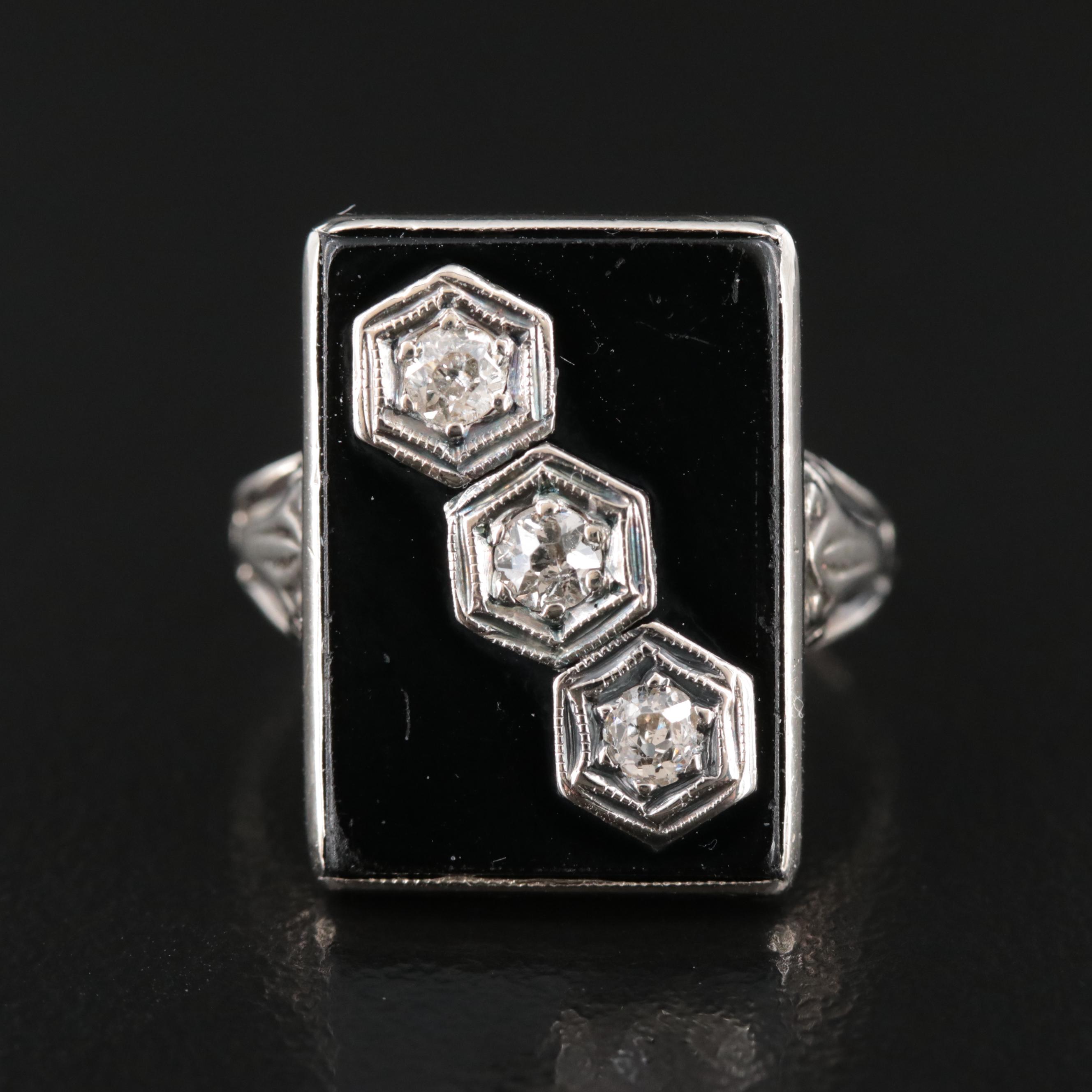 14K Black Onyx and Diamond Ring