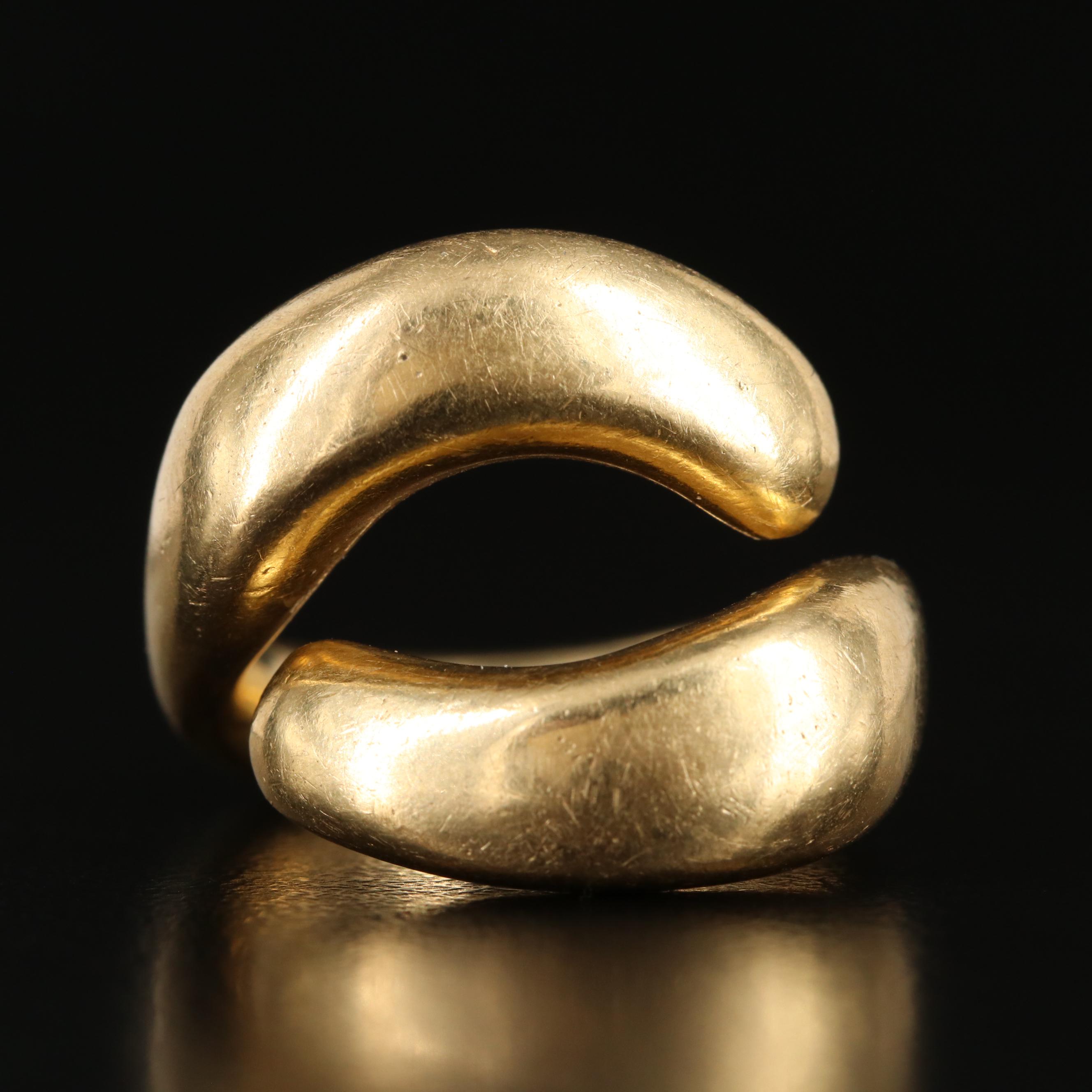 18K Freeform Ring